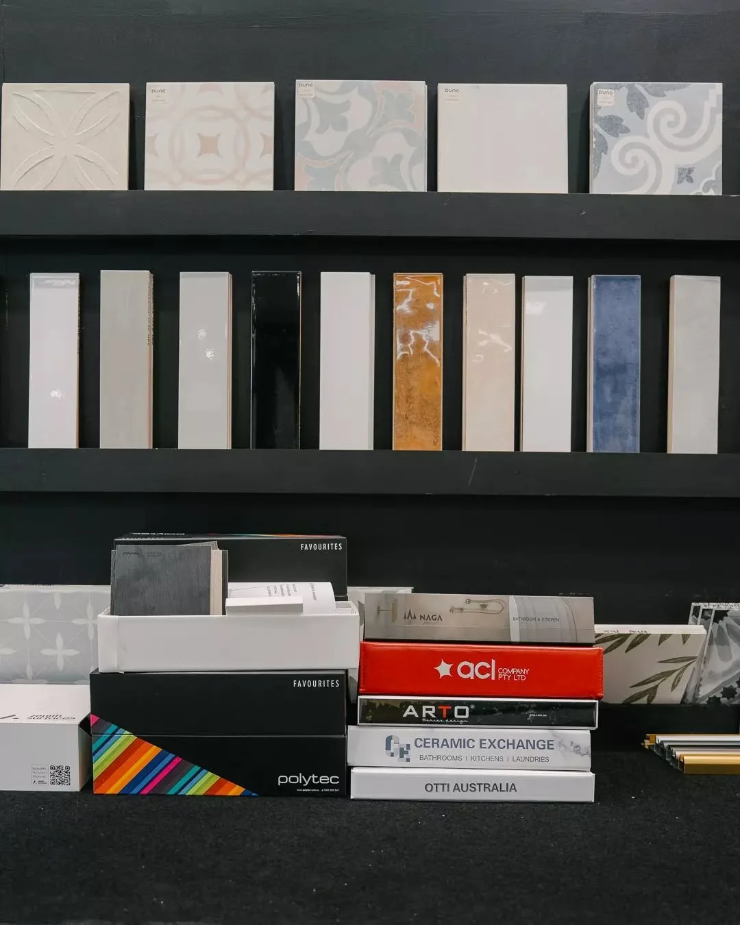 Big bathroom dreams start with small squares of inspo. From tiles to finishes, the choices you make here will shape the whole space ✨ Which style are you reaching for first?
#BathroomDesign #TileInspo #BathroomRenovation #BathroomGoals