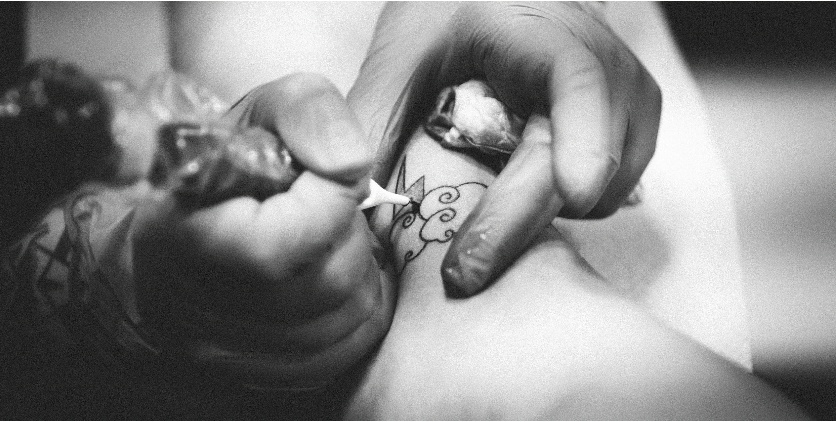 The Tattoo Apprenticeship Dilemma: Understanding the Strain Between Artists and Apprentices