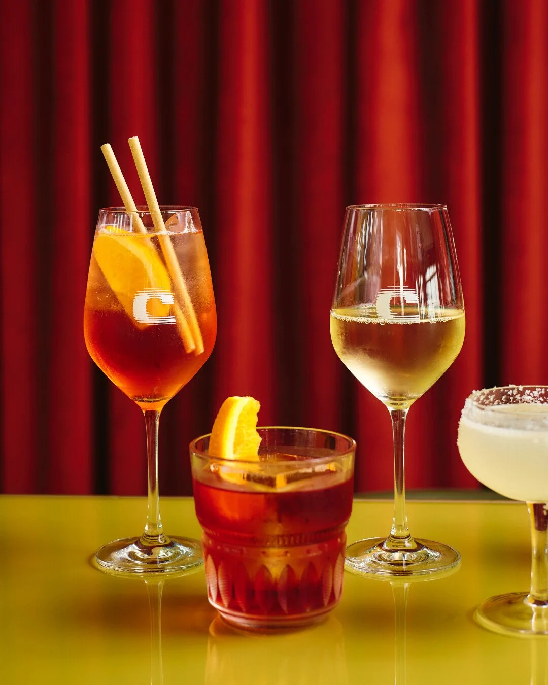 Sunset, sips &amp; Sydney views 🍹
Weekdays 5-7pm at Cruise Bar &amp; Restaurant.
Your favourites, your happy place: $8 wines, $12 cocktails, $12 lobster rolls&hellip; need we say more?