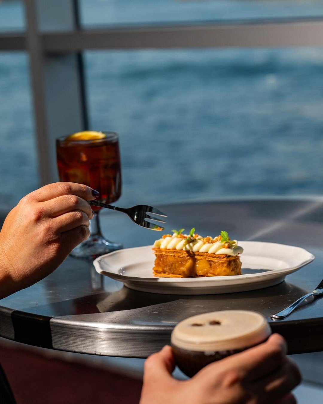 Tatin mille-feuille with slow-cooked apple, golden puff pastry and olive oil cr&egrave;me fra&icirc;che 🤍 perfectly paired with an espresso martini.

Book your table now and try our new winter menu 🍽️