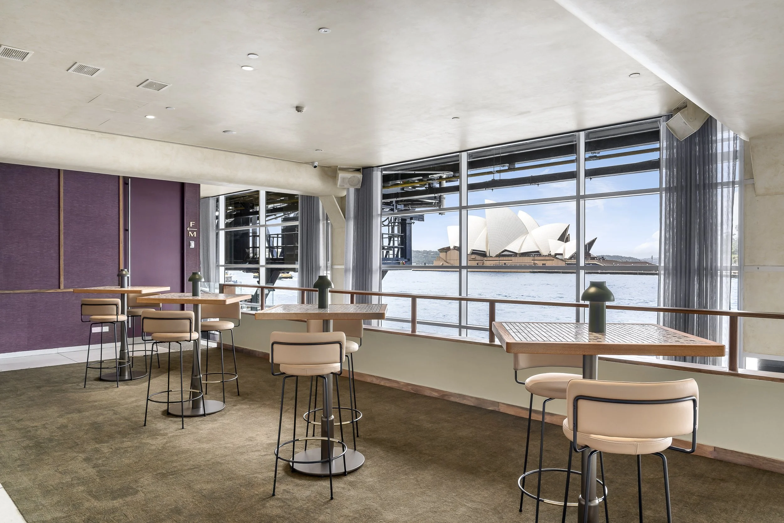 CINC_534198_Cruise_Bar_-_Overseas_Passenger_Terminal_442(1).jpg