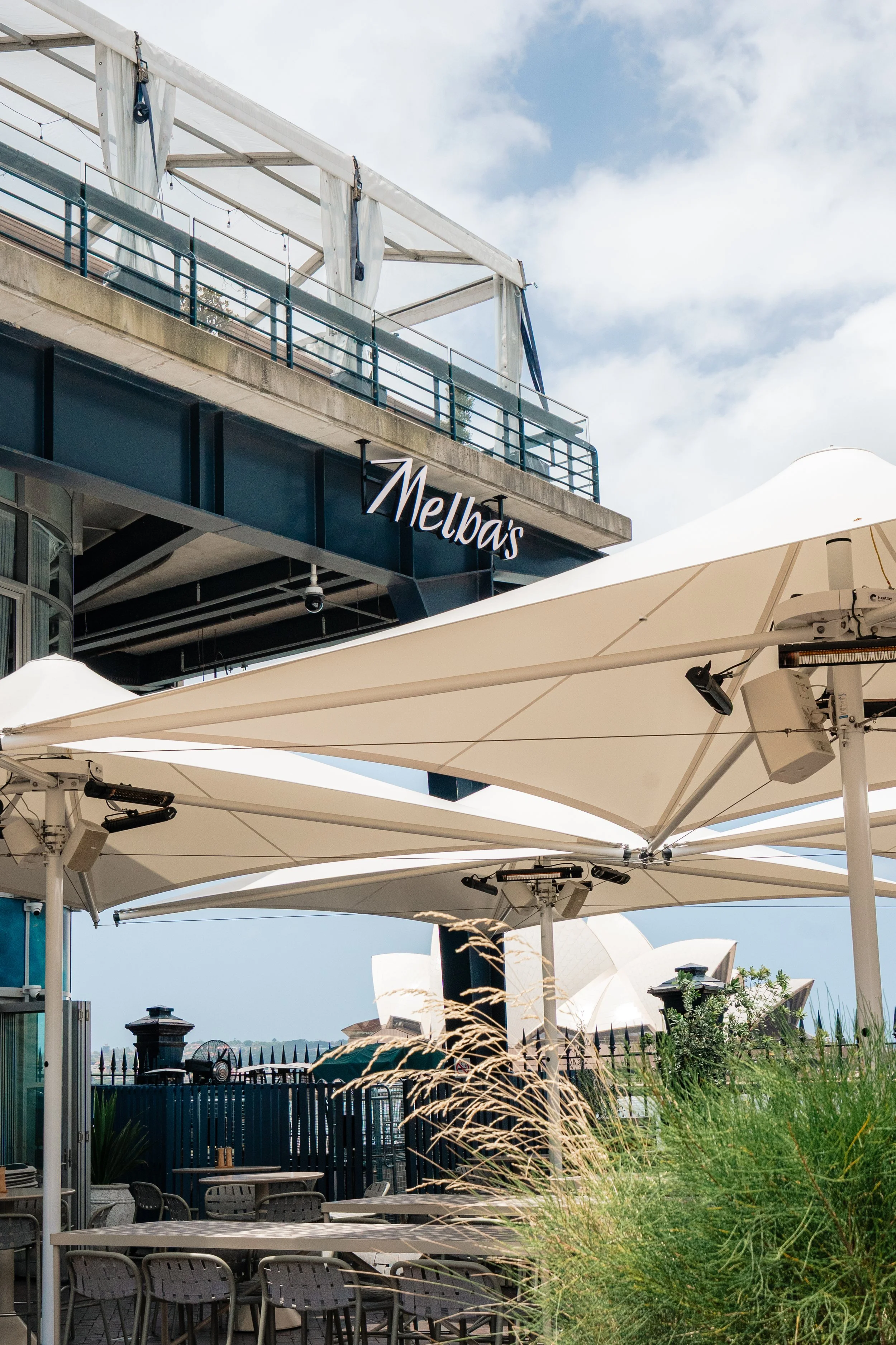 CruiseBar-2.jpg
