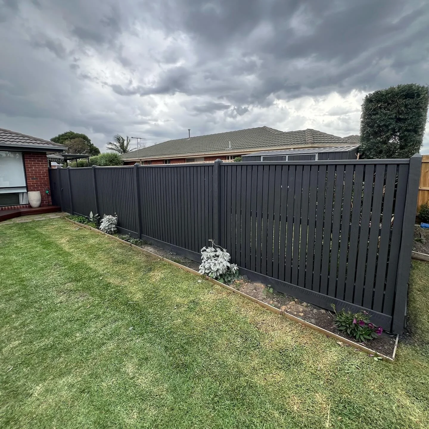 Out with the old, in with the bold 🔥❤️&zwj;🔥 Fence Paint Before vs After