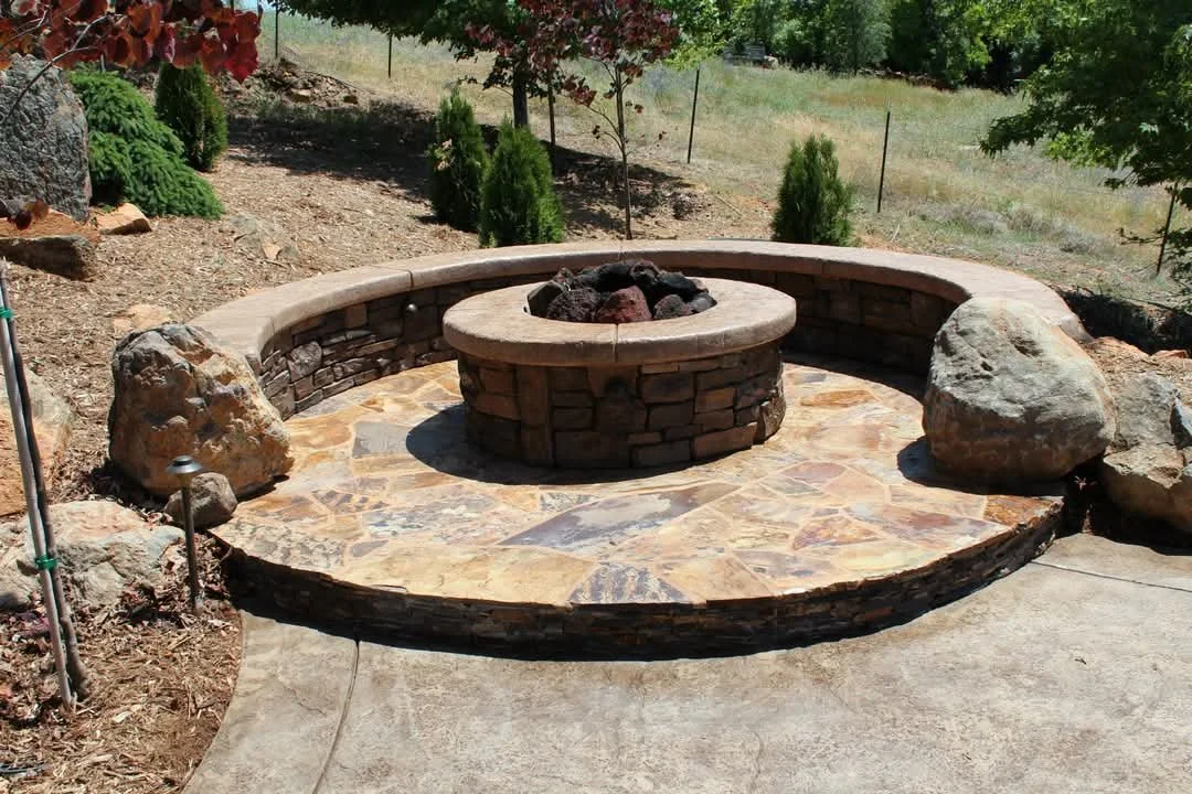Fire Pit 2.jpg