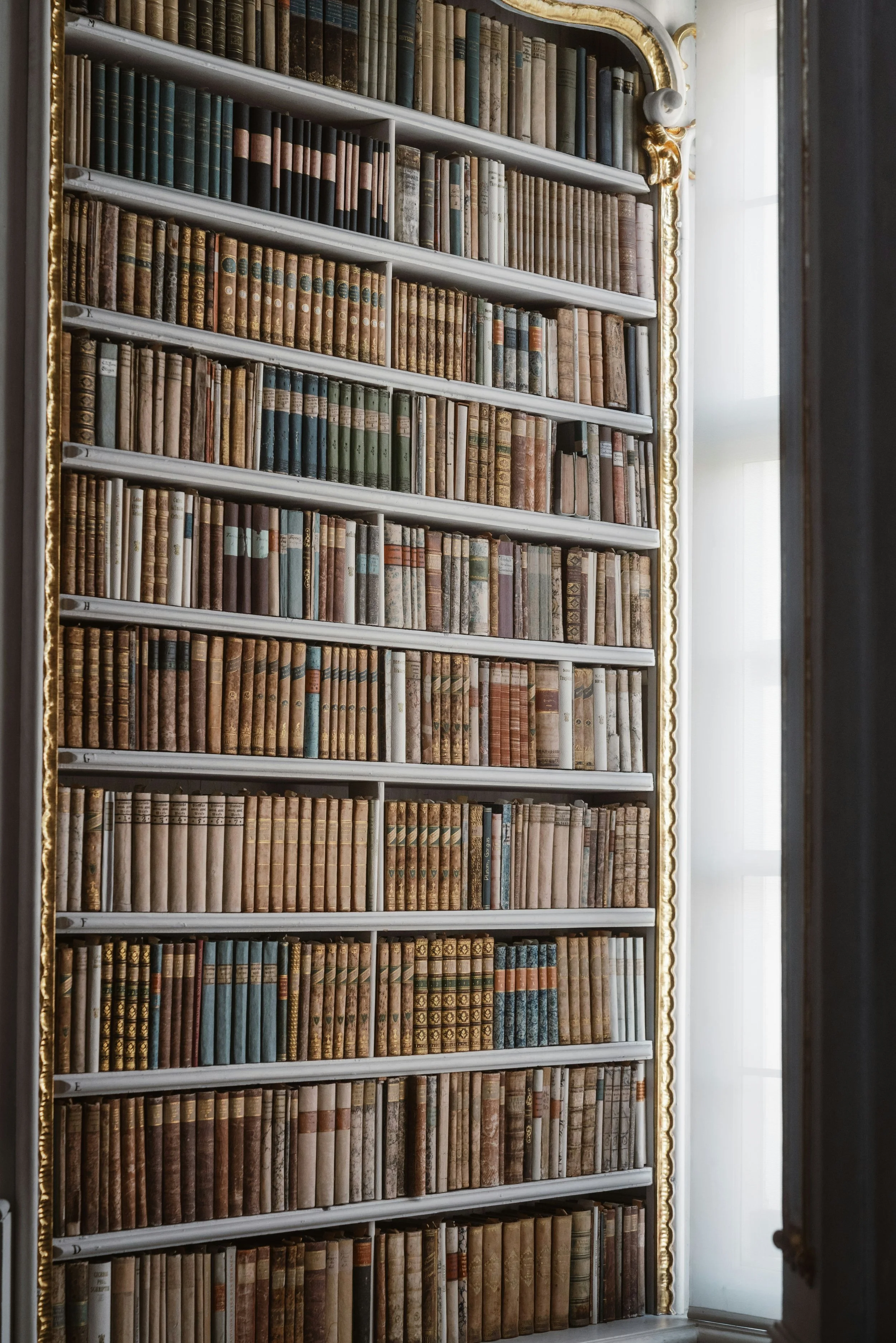 Interior Designer Specialising in Timeless Design Guide
