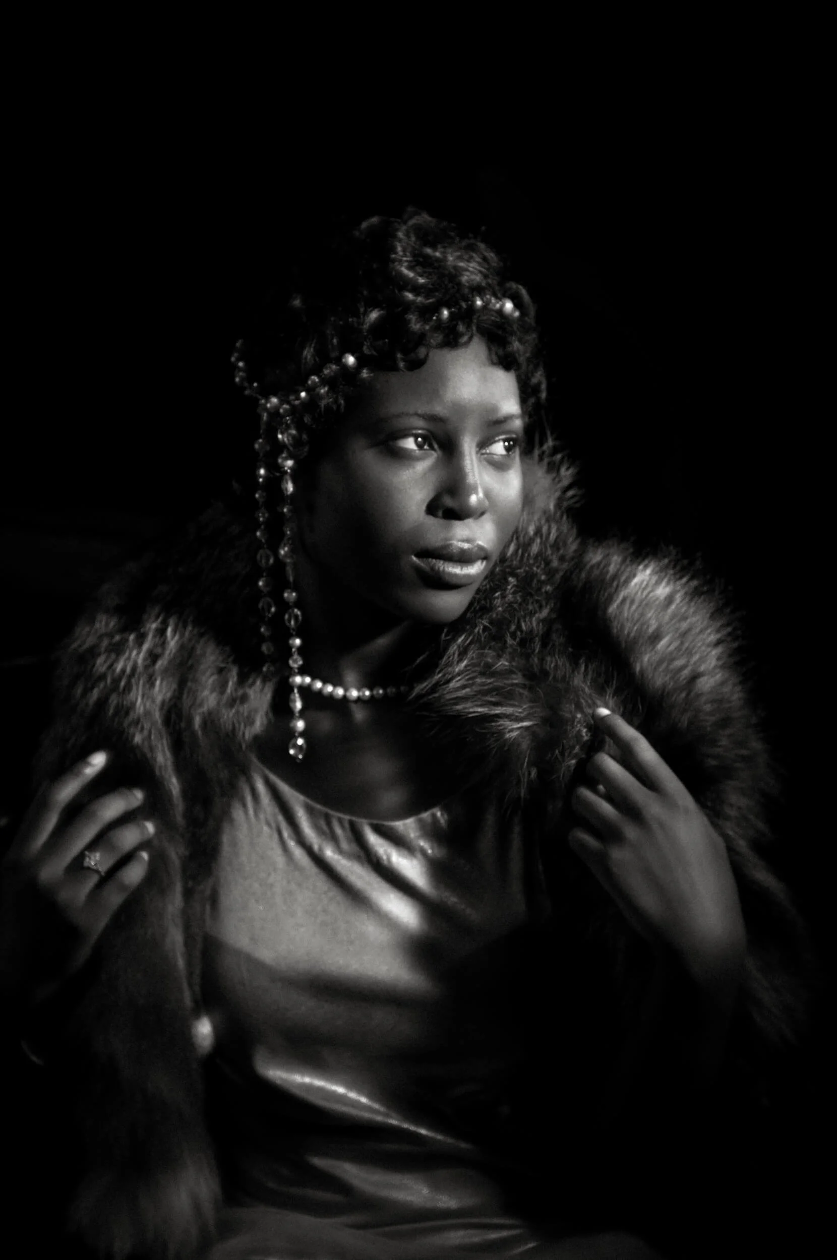 Benita photographed with the Leica M11 Monochrom and Thambar-M 90mm f/2.2