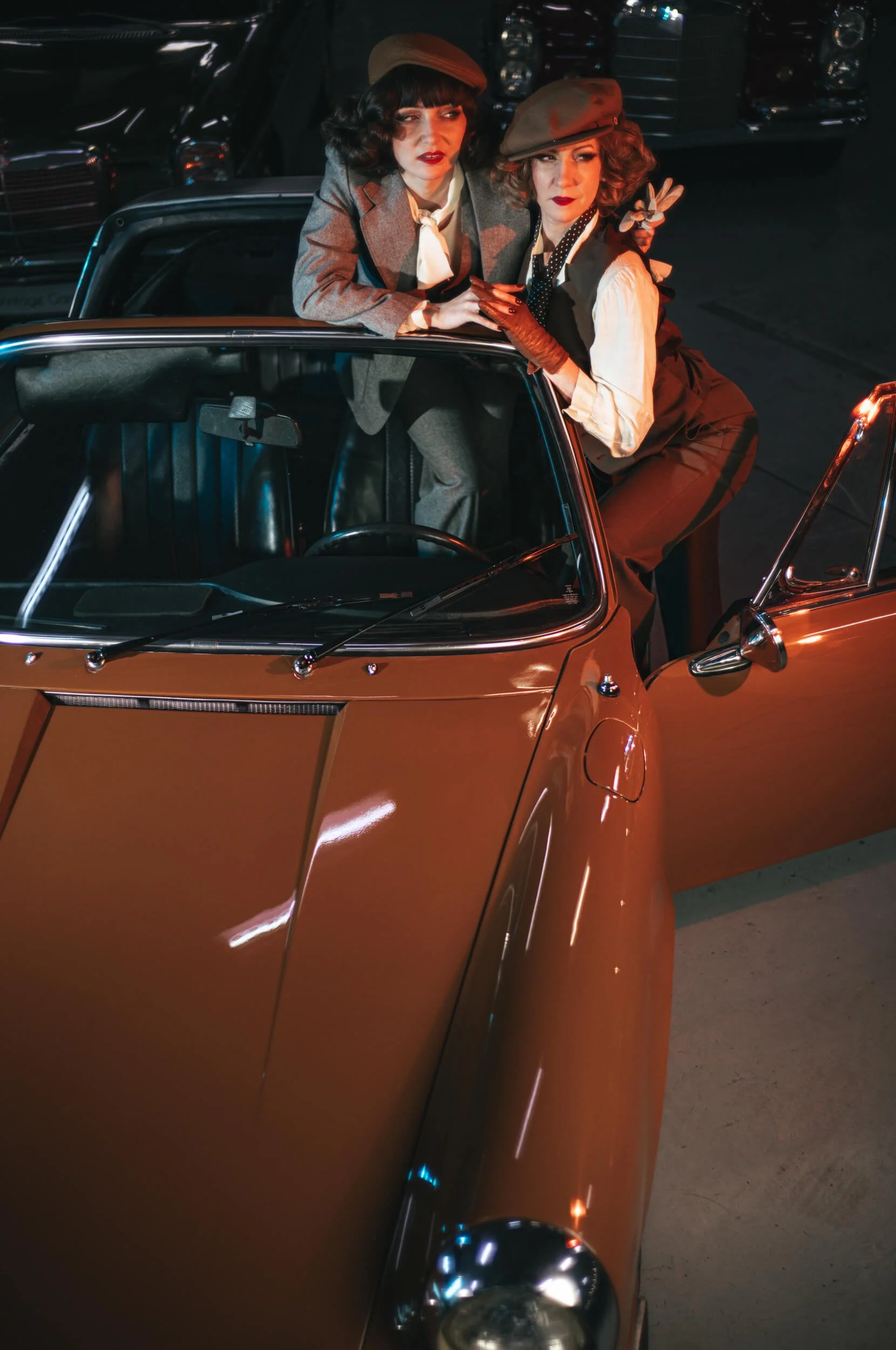 Mara & Viviane Porsche 911 T Targa Zenitar 35mm f1 by Milan Swolfs