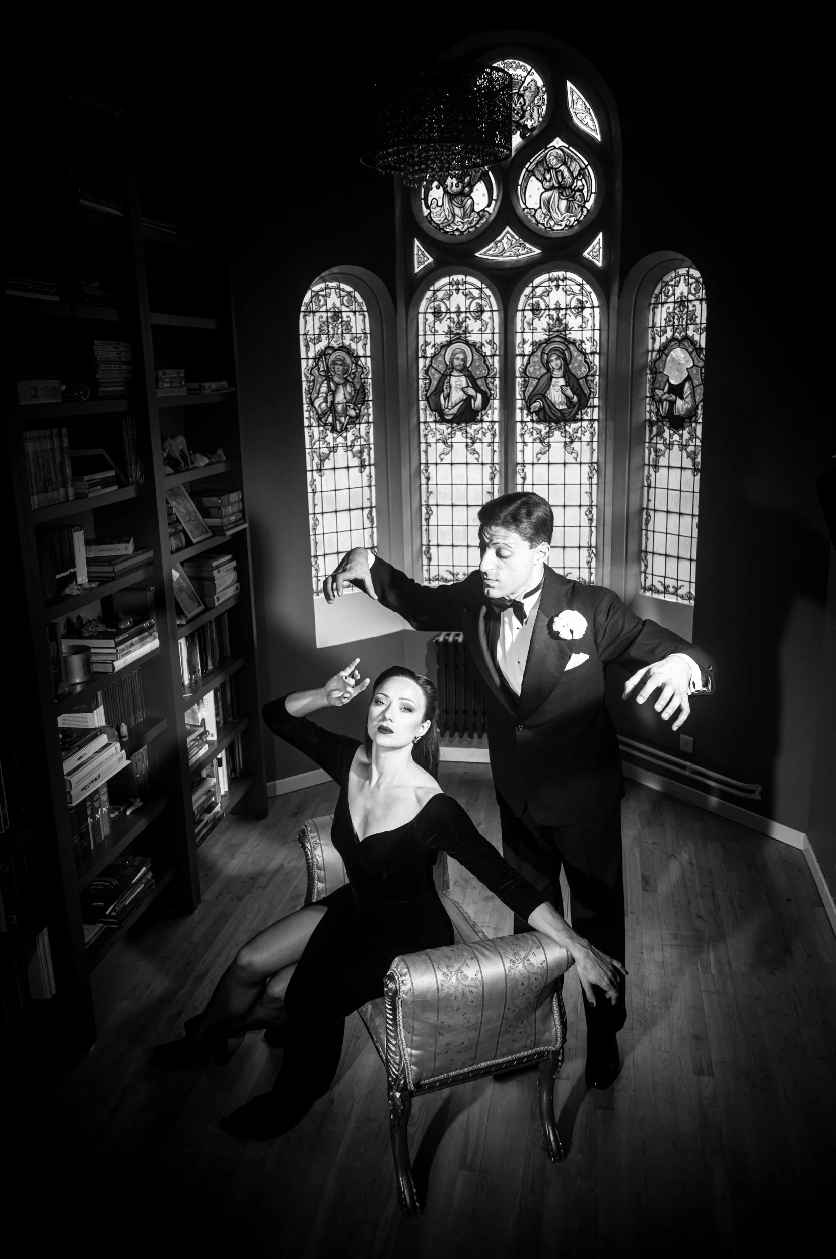 Lune Mortelle and Lauro in a Halloween-inspired portrait with the Leica M11 Monochrom and Summaron-M 28mm f/5.6