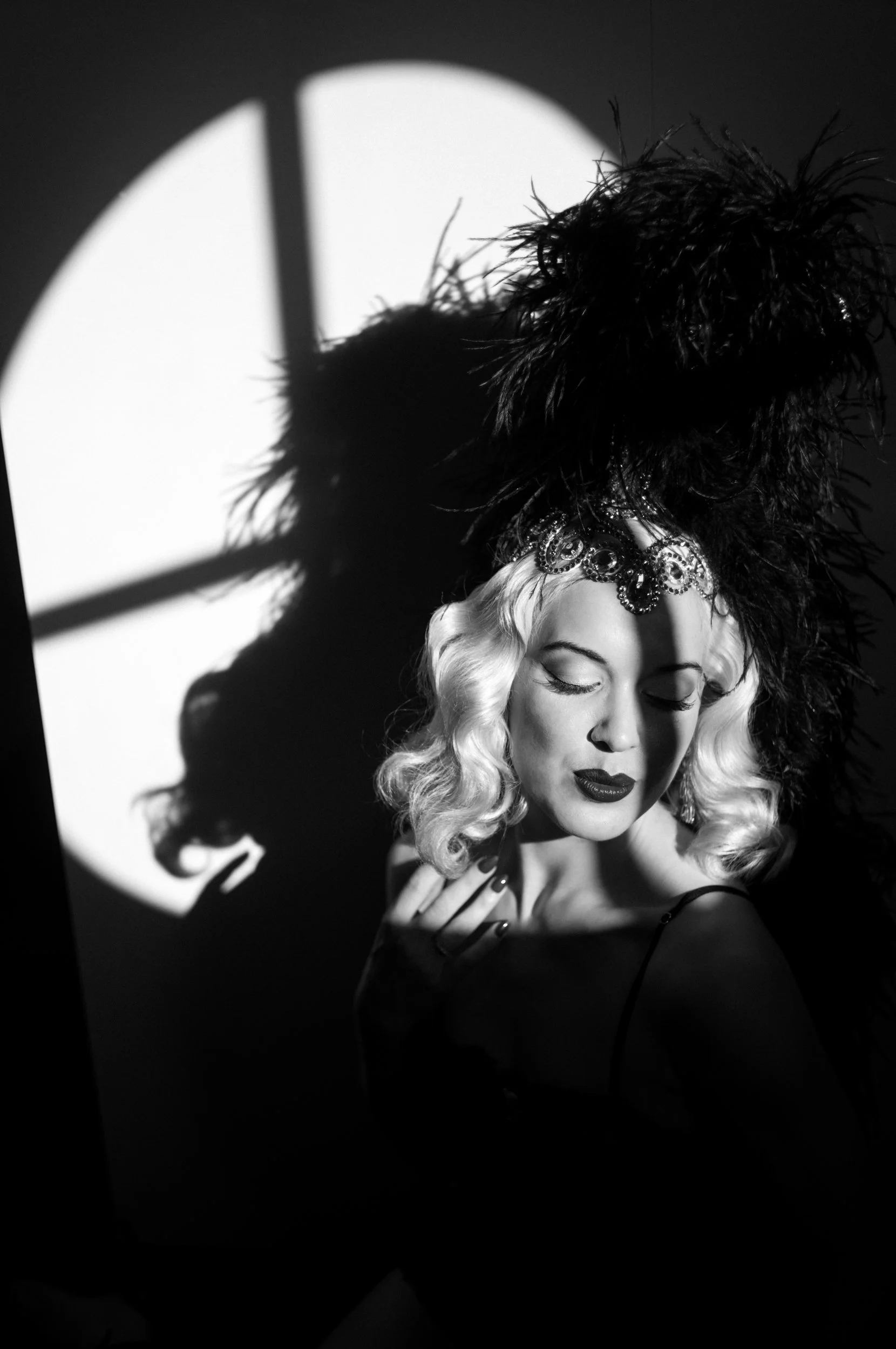 Fay photographed with the Leica M11 Monochrom, Dual Range Summicron and Harlowe lighting