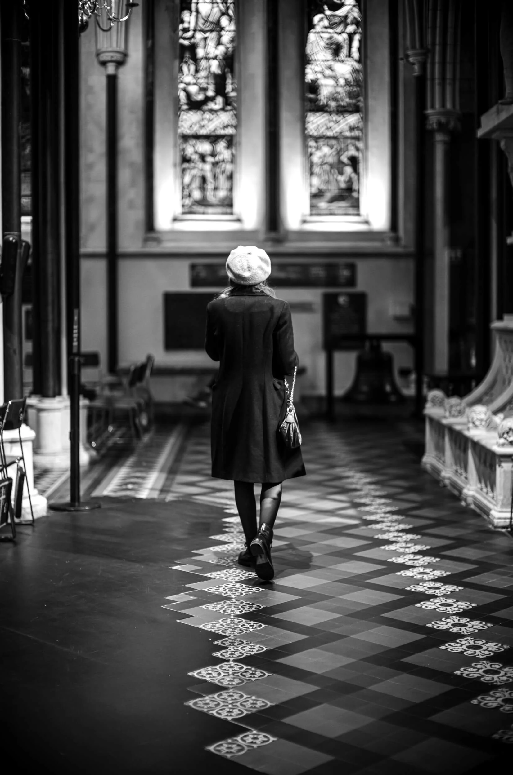 Leica Noctilux 50mm f/1 E58 black and white scene in historic Dublin church on Leica M10 Monochrom by Milan Swolfs