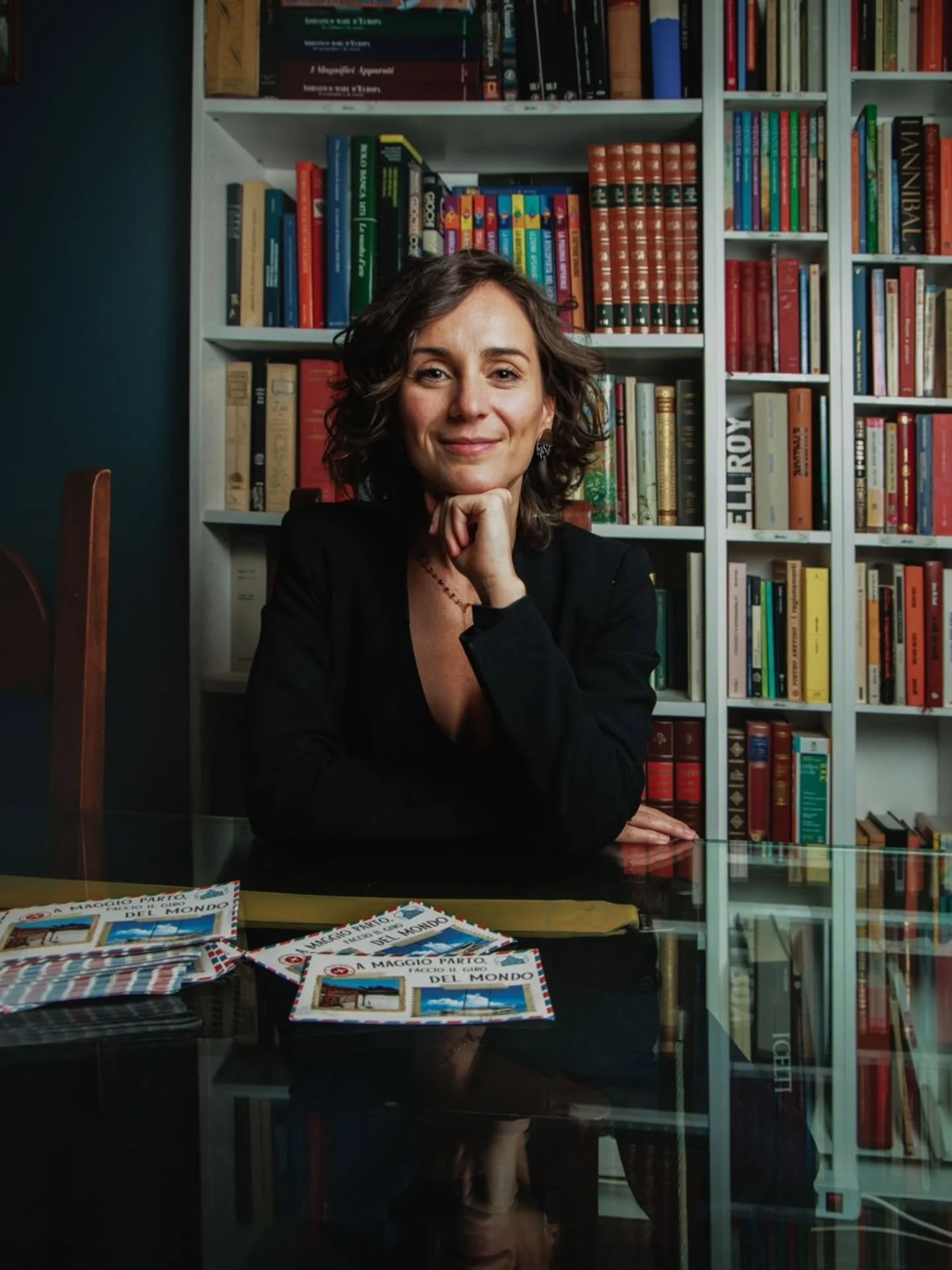 Irene Saielli - &quot;A maggio parto , faccio il giro del mondo&quot;

Bello rincontrare amici dopo tanti anni, specialmente quando hanno da raccontarti che hanno fatto il giro del mondo e hanno scritto un libro sul loro viaggio. Presentazione del li