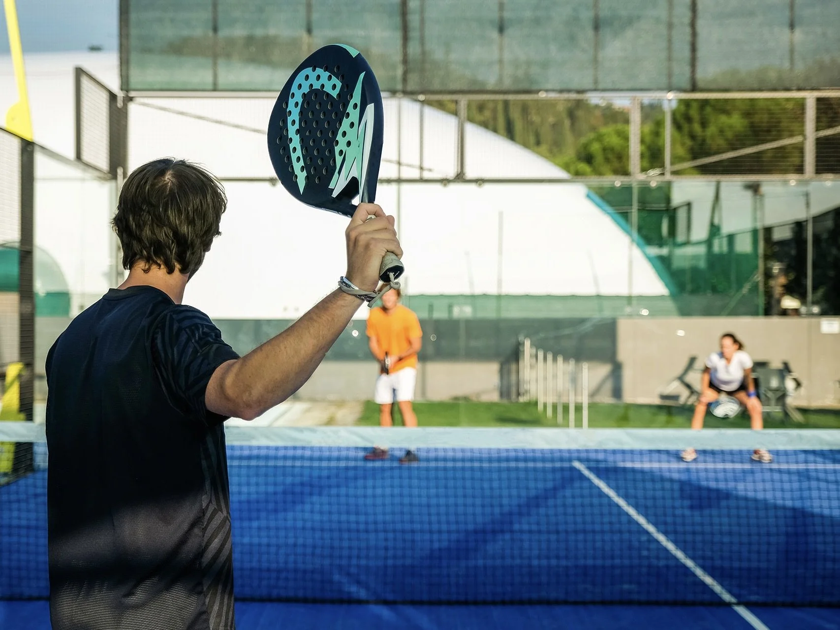 Mastering Lob Defence from the Padel Service Line