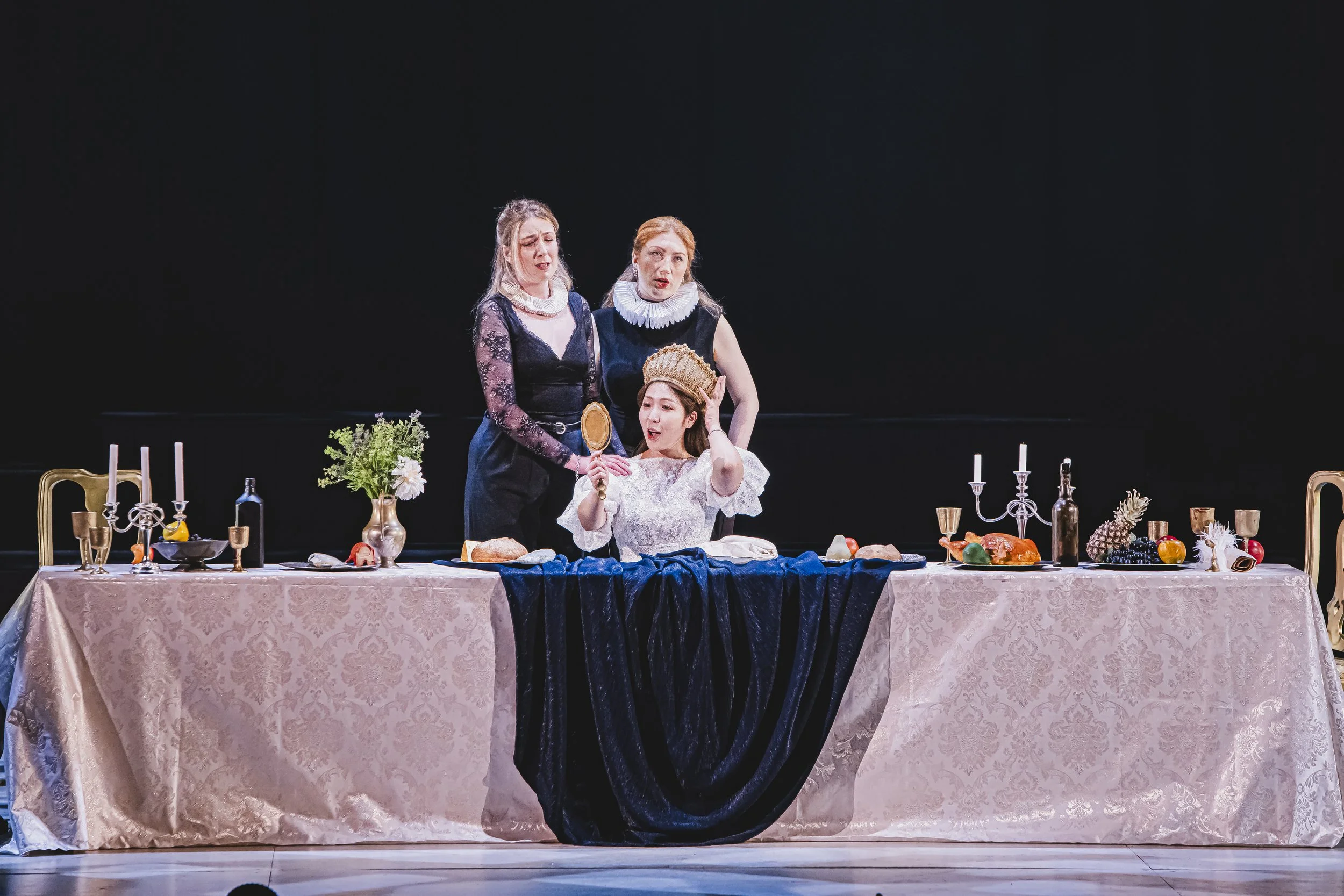 Béatrice et Bénédict. Photographer: Kristen McTernan