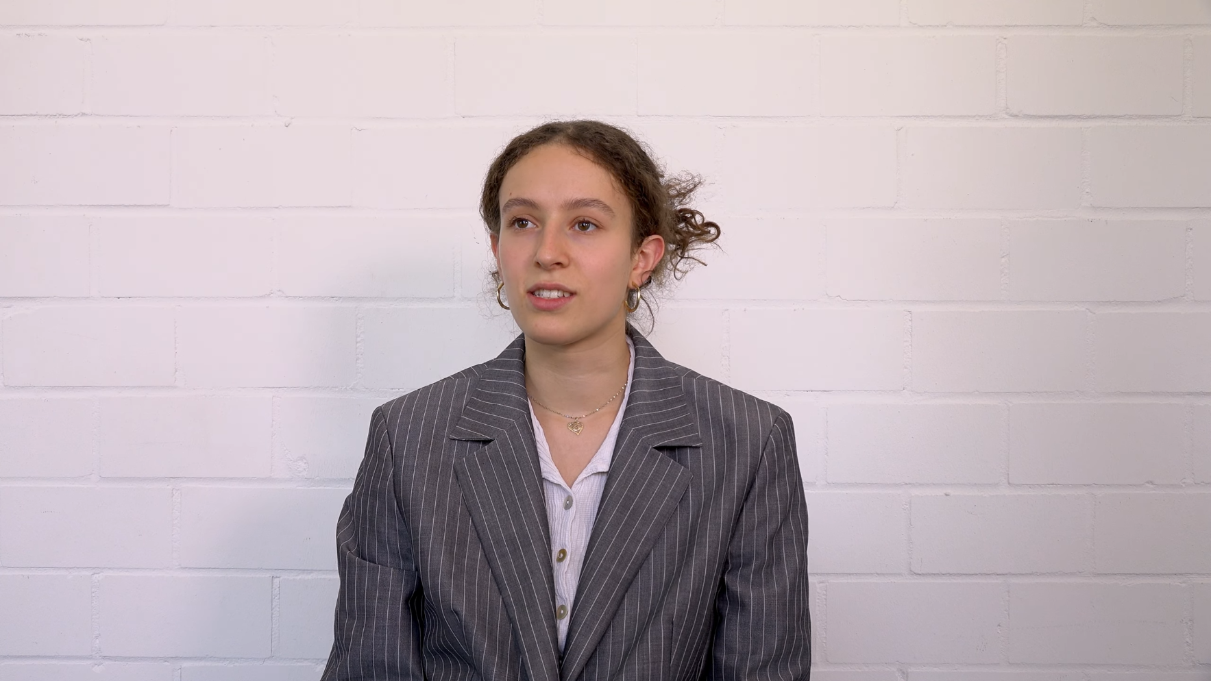 KF&F - Huberta [Kurzfilm Mockumentary] [69IshlAwGic - 1767x994 - 7m32s].png