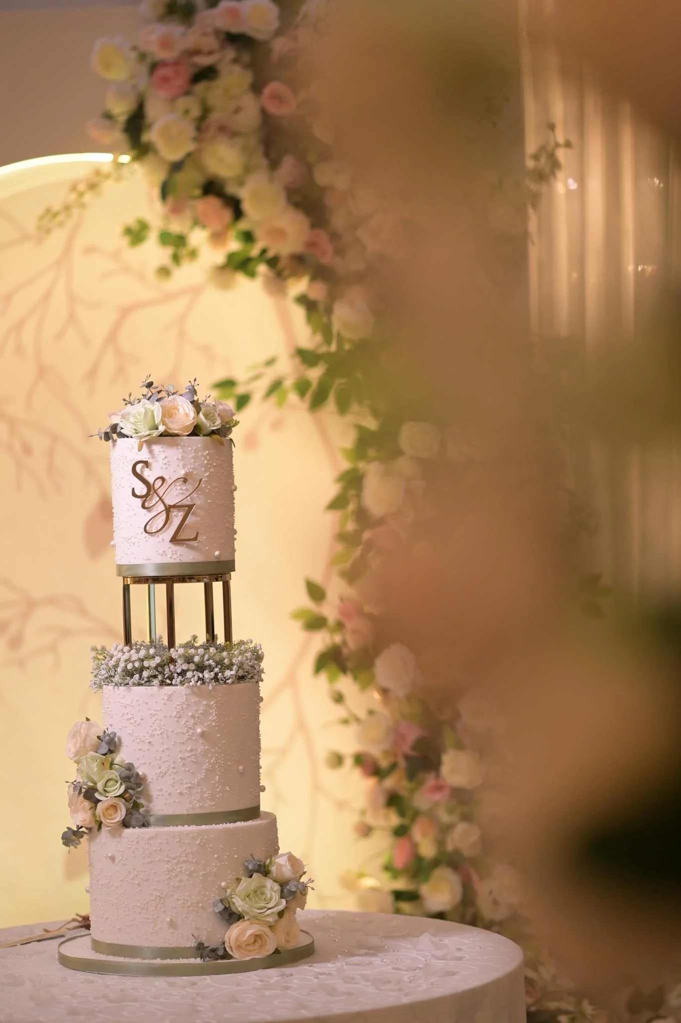 wedding-cake.jpg