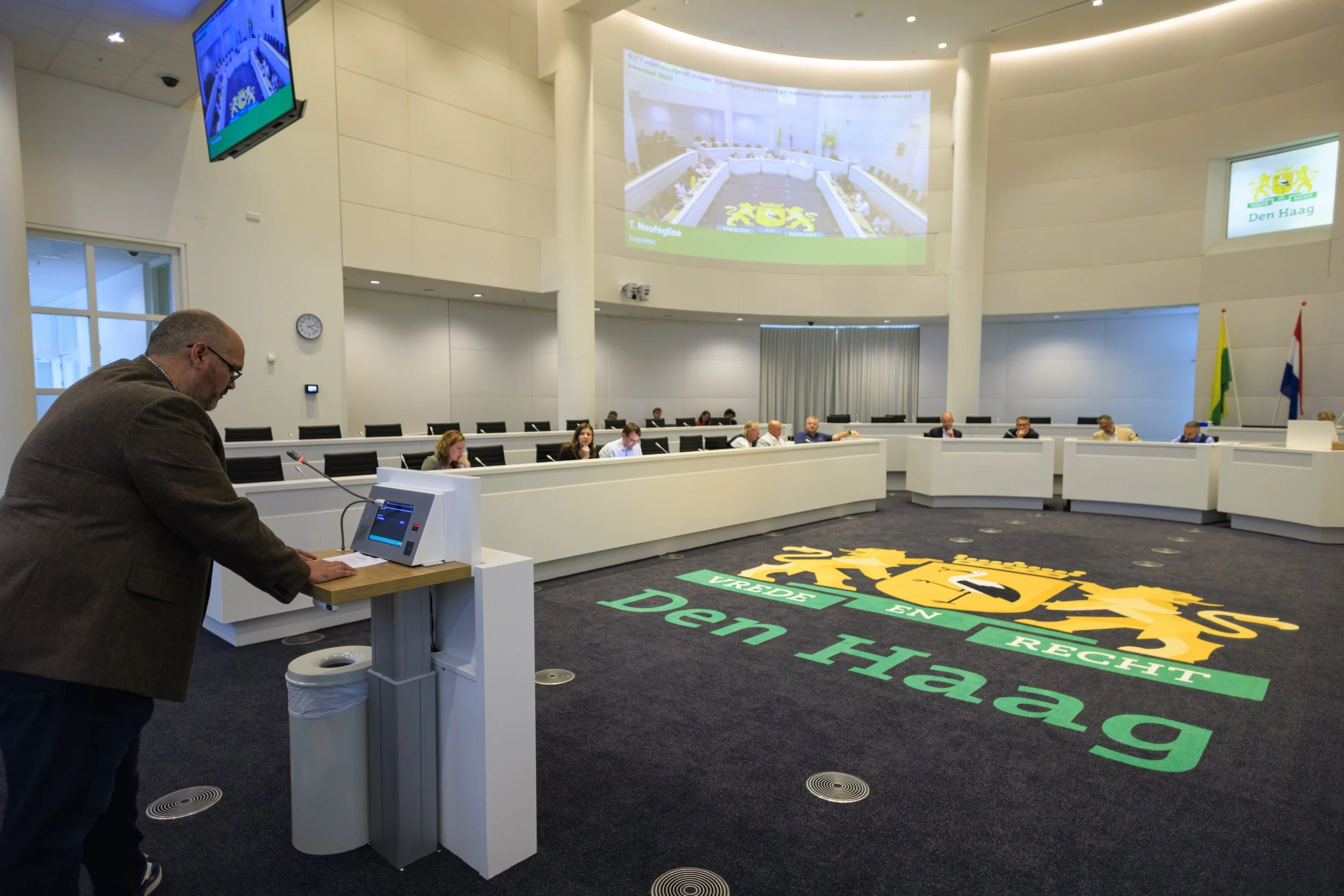 Inspraak Nadeelcompensatie Raadscommissie Bestuur Gemeente Den Haag -13.jpg