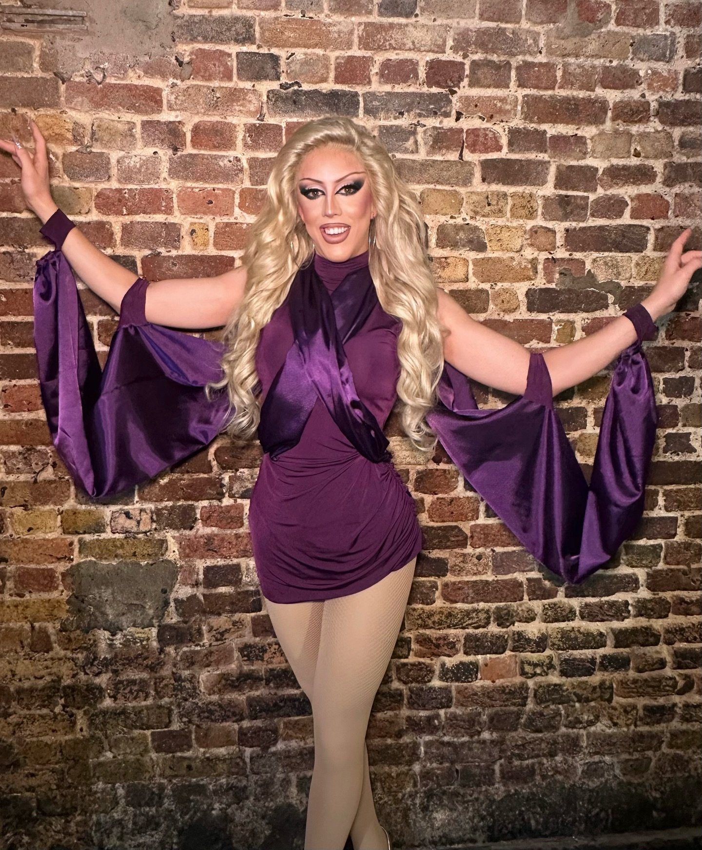 🩵 gorgeous few months 🩵
*******************************************
******************************************* 
So reflective this time of year and so proud and grateful of all the opportunities I&rsquo;ve had so far this year. I really tore my an