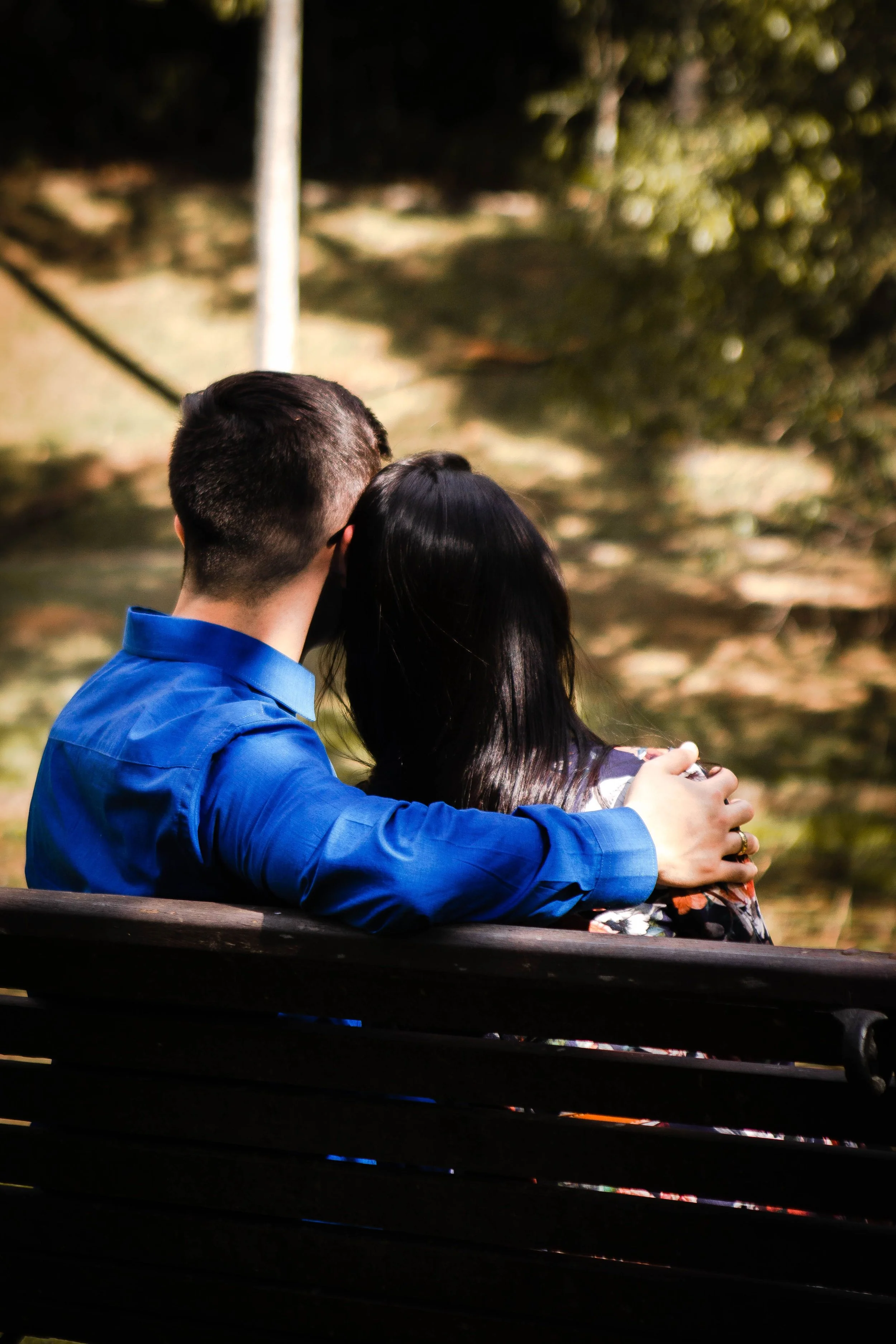 What Is Avoidant Attachment and Why Do Avoidants Pull Away When Things Get Close?