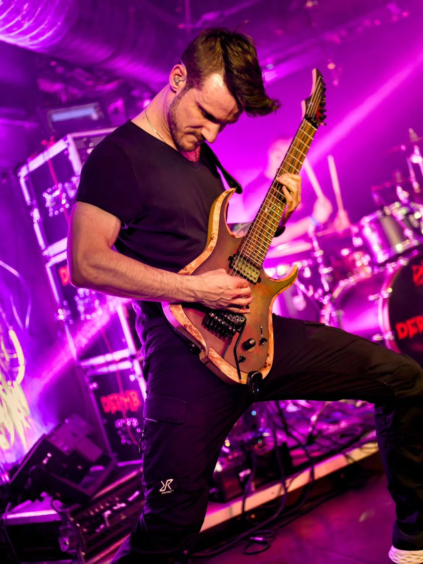 Bremen, das wirkt noch nach🖤🔥🤘

​Wischt euch durch die Bilder vom Samstag. Fettes Danke an jeden Einzelnen von euch, der diesen Abend so besonders gemacht hat.

​Wir nehmen dieses Momentum direkt mit in den Juni. Die n&auml;chsten Festival-Termine