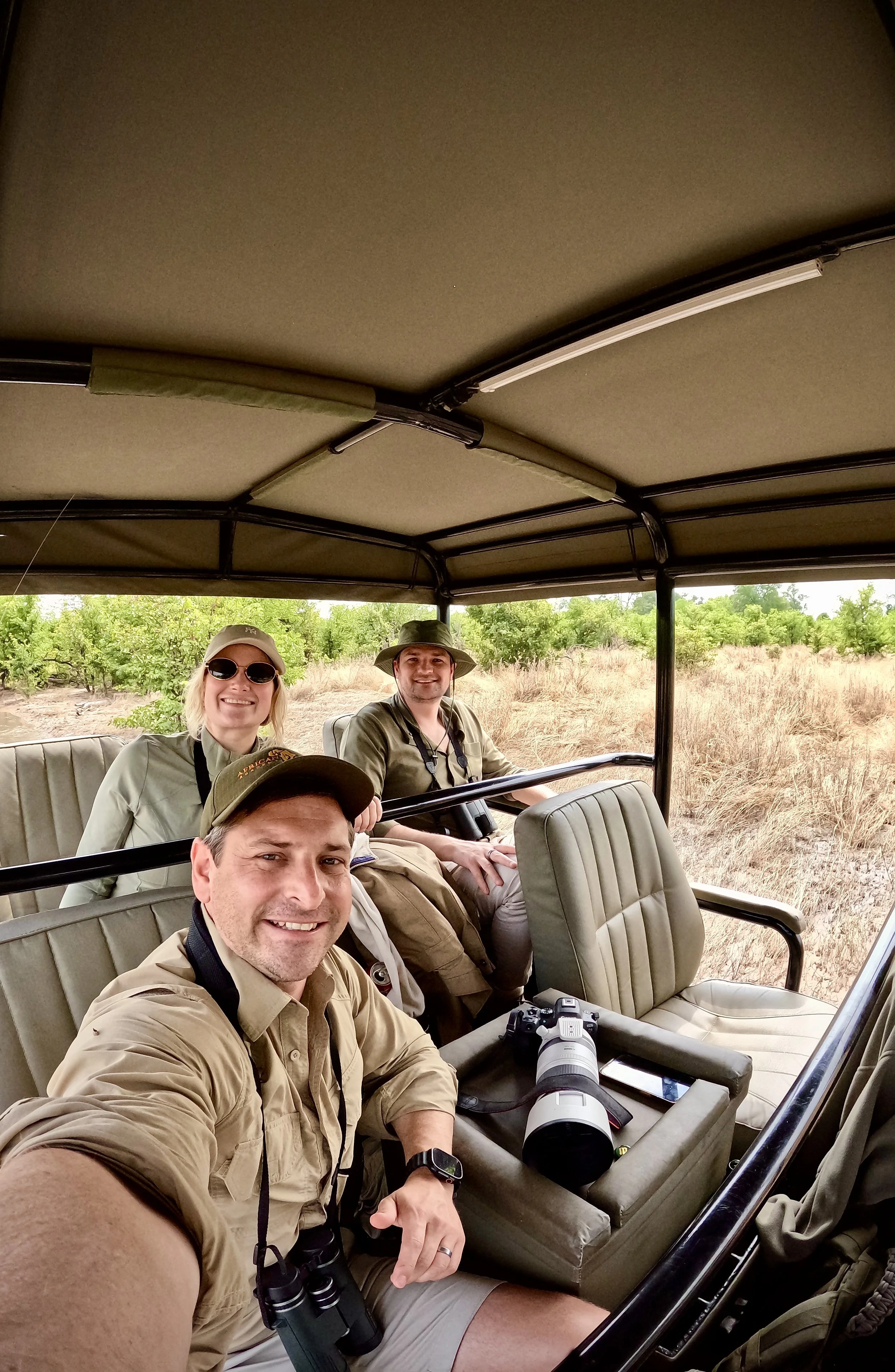 WildLens Adventures guests on safari in Botswana with guide Marno Jooste