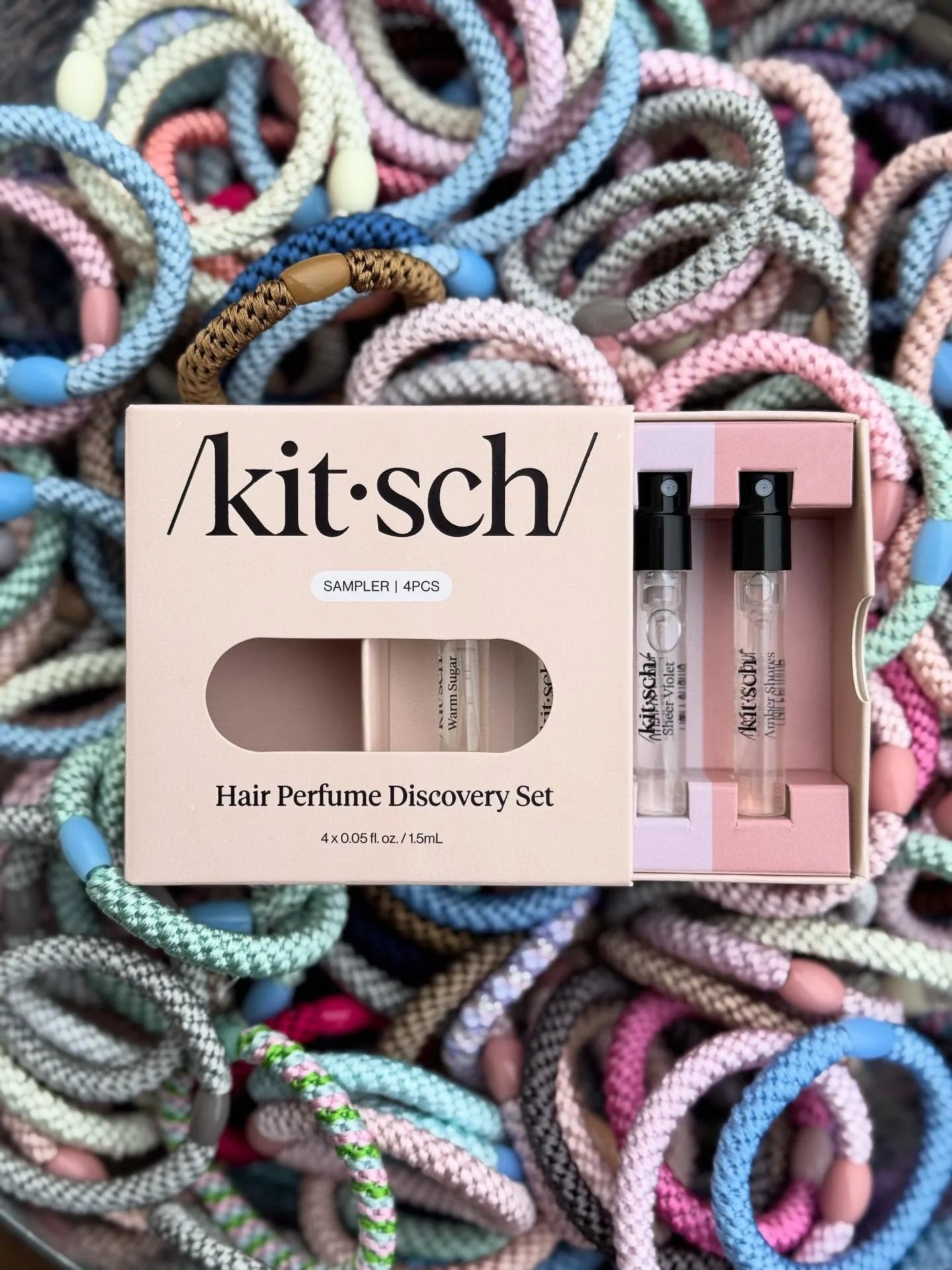 ✨ Just in! Meet our newest Kit&bull;sch must have: Hair Perfume ✨ Test, spritz, and find your signature scent.
Available in Warm Sugar, Pistachio Latte, Sheer Violet, and Amber Shores 🌸☕🍬🌊
.
.
.
.
@mykitsch 
.
.
#kitsch #hair #hairperfume #fall #h