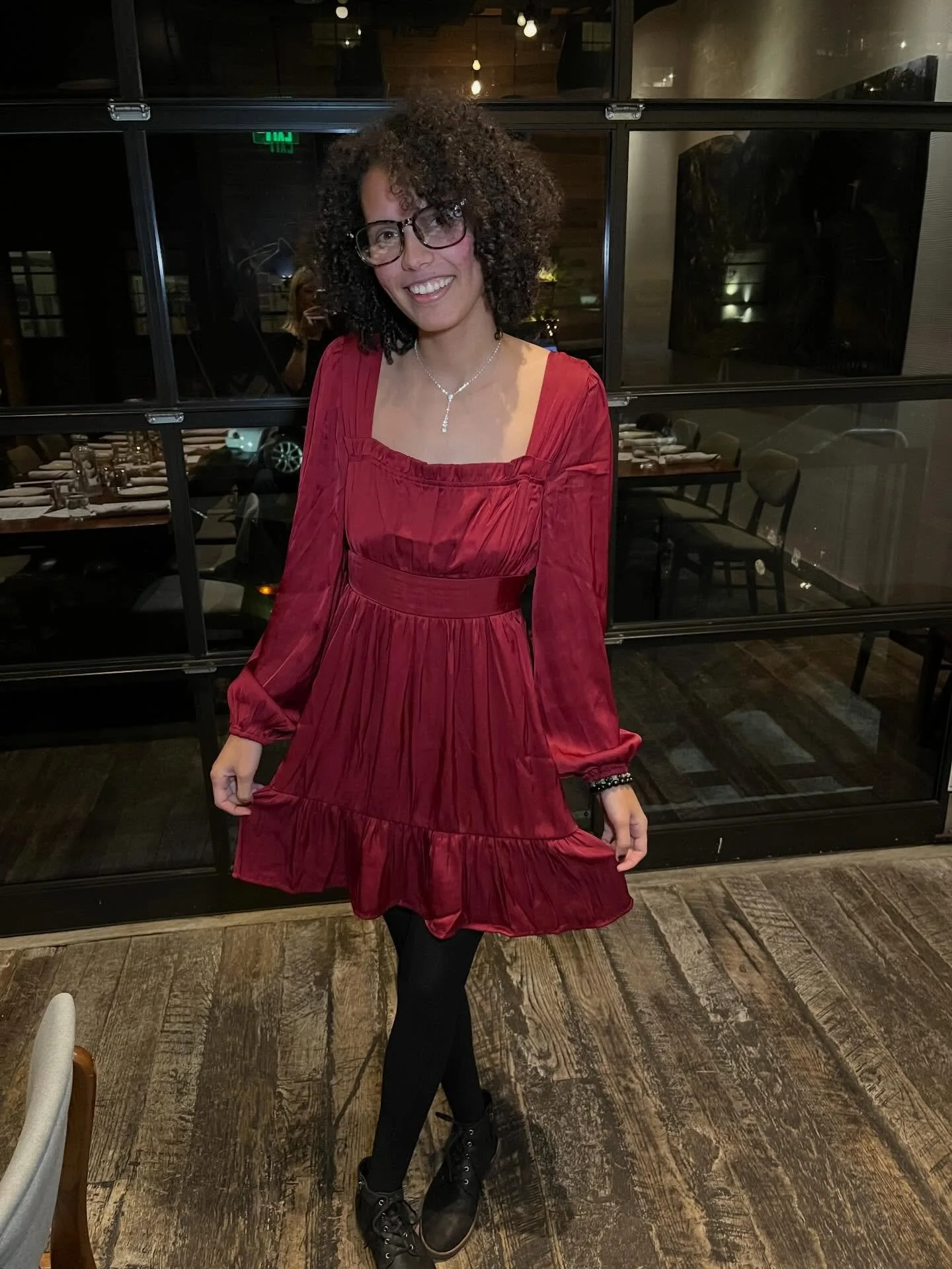 Holiday party season is here ✨ She&rsquo;s shining in our silk dress and sparkling accessories all from Lou Lou. Come in and shop our holiday dresses, gifts, and accessories!🎄🎁
.
.
.
#holiday #shoplocal #shopsmall #loulou