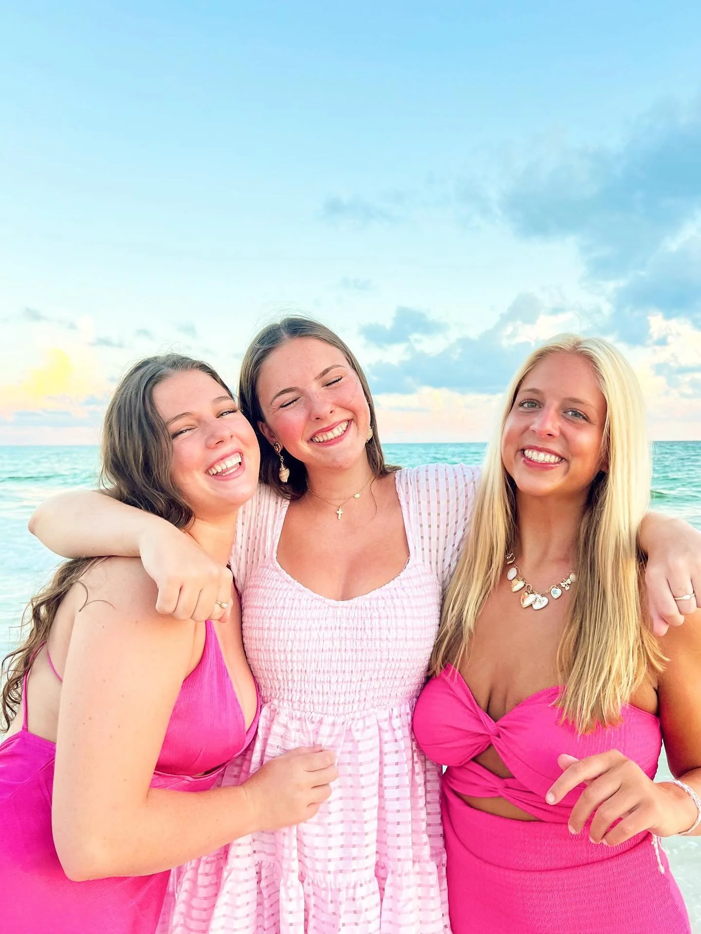 Using these photos to hold on to the warmth of summer!☀️💖
#tennesseeagd #utkalphagam #aacywl