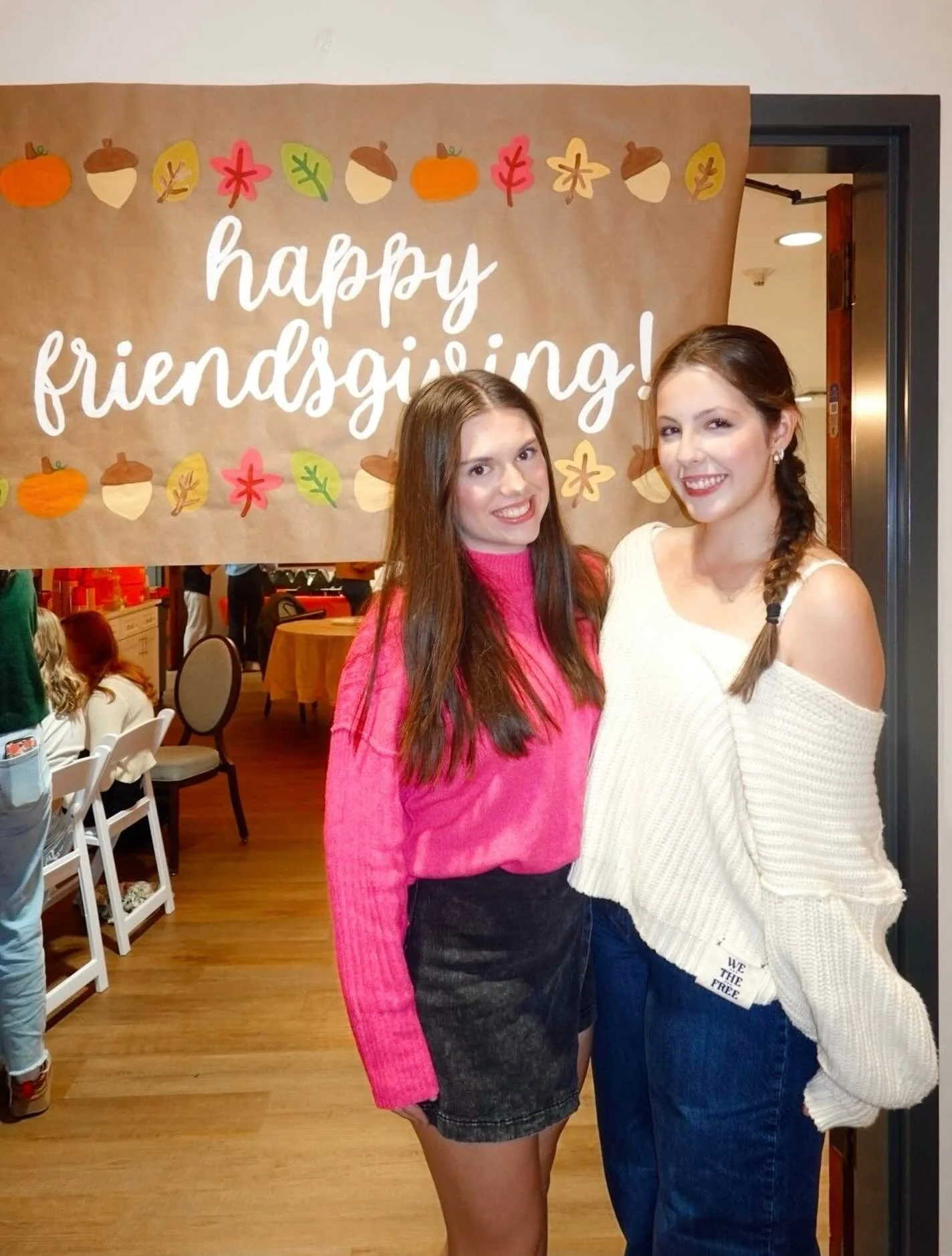 So much to be THANKFUL for&hellip;
and we couldn&rsquo;t be more grateful for our Alpha Gam sisters!💛🍁

#TENNESSEEAGD #UTKALPHAGAM #THANKFUL