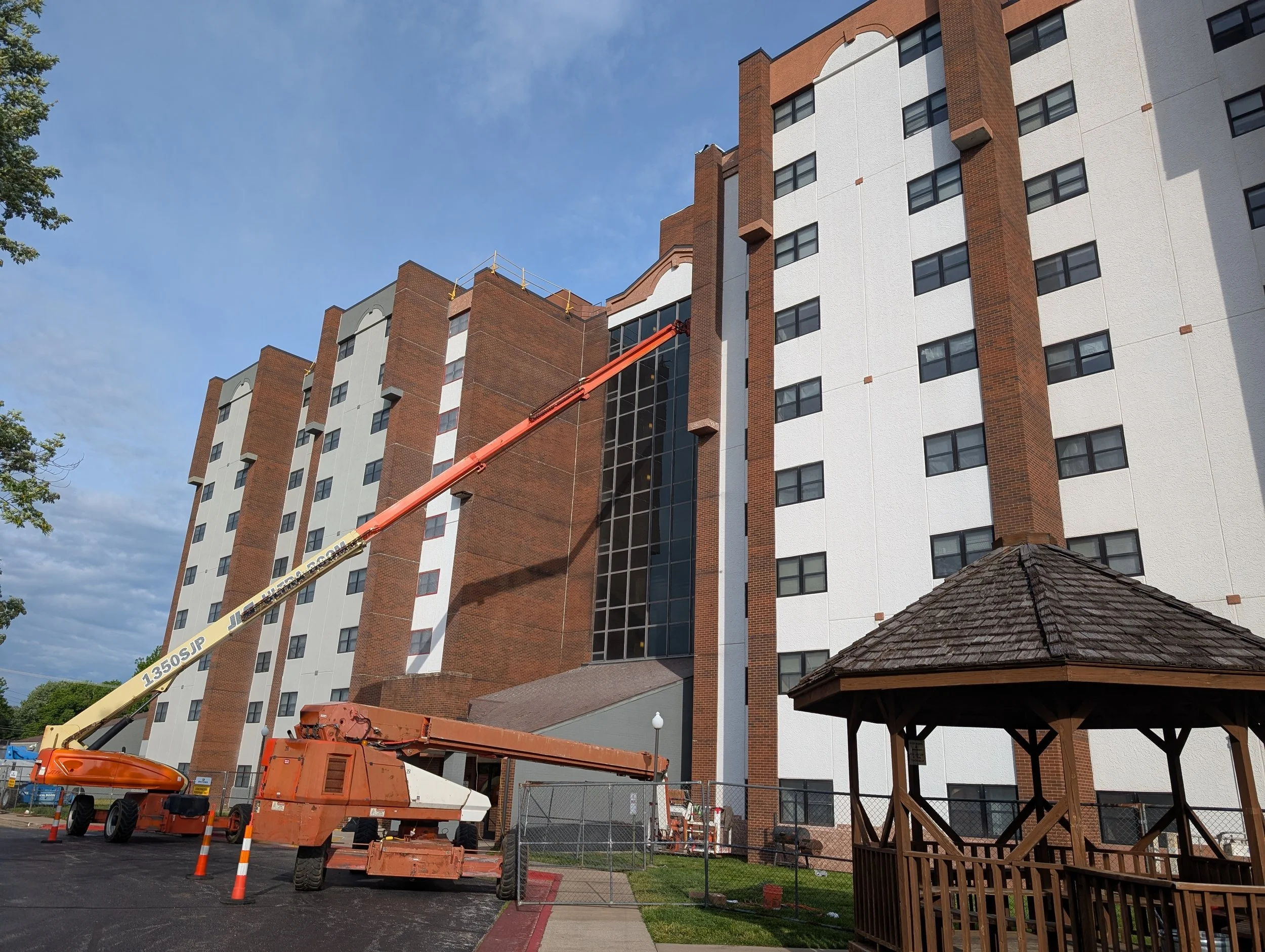 Pinnacle on the Park - Springfield, MO