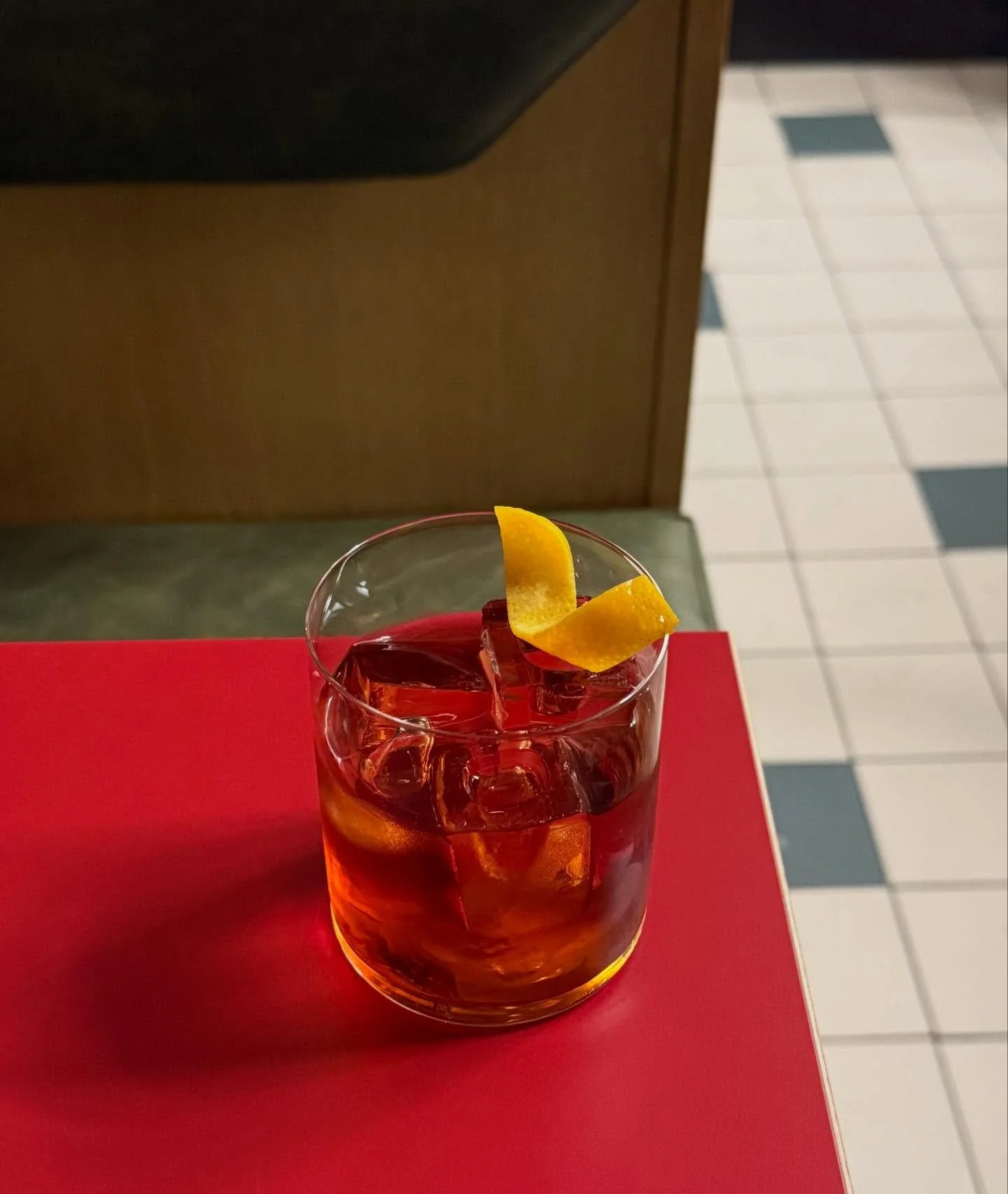 New cocktail time - Meet our Boulevard De Cacao 

Soberano 5yr Brandy 
Cr&egrave;me de Cacao 
Vermouth 
Campari 
Aztec Chocolate Bitters 

A chocolatey Latin twist on the classic Boulevardier, join Jack for a taste