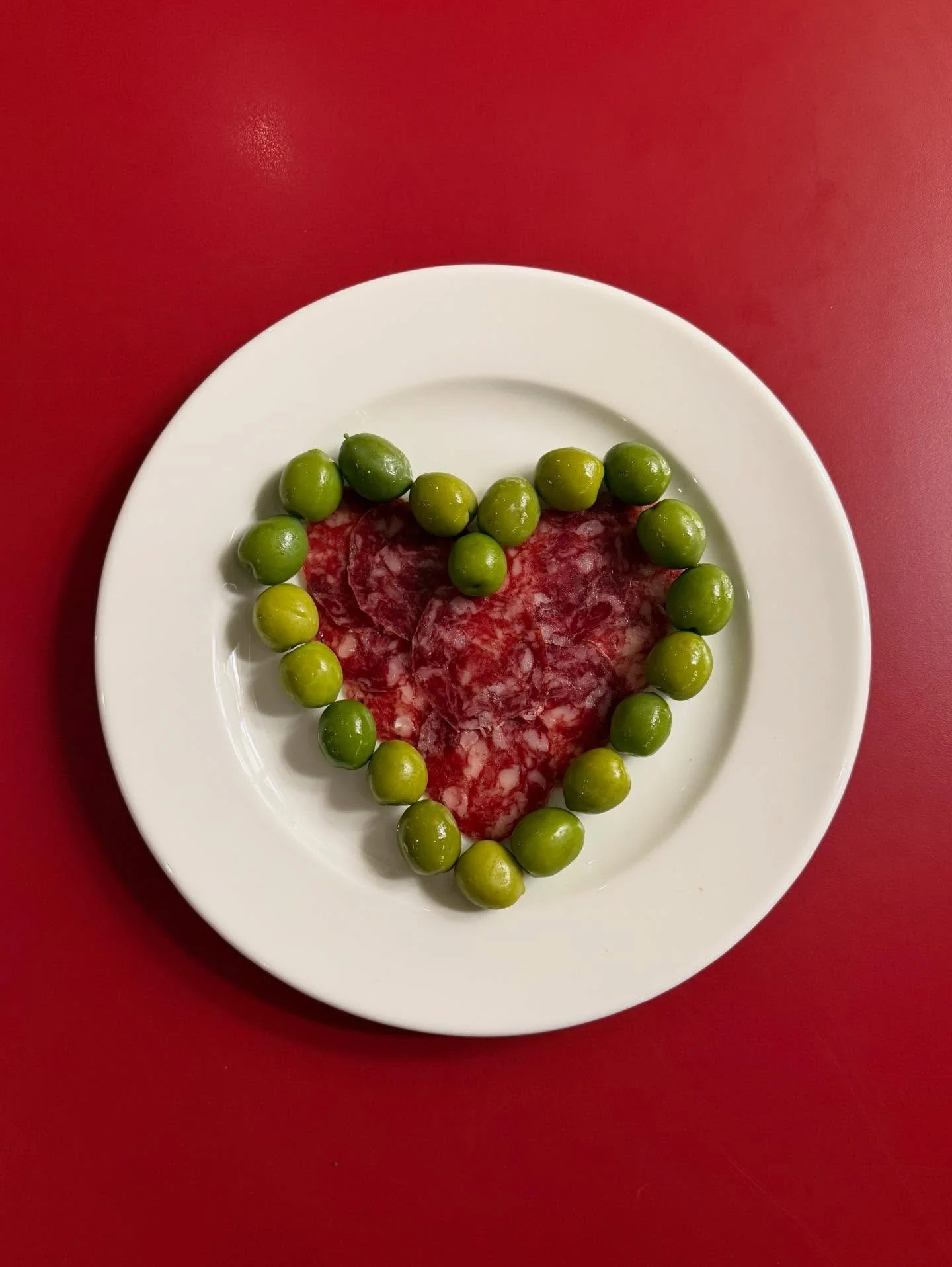 Only a few tables available on Valentine&rsquo;s Day, get booked in now if you&rsquo;ve got a hot date who likes good Spanish food and wine!!! 💋💋💋

Please note: our salchichon and olives are platted like this for promotional purposes only - our ch