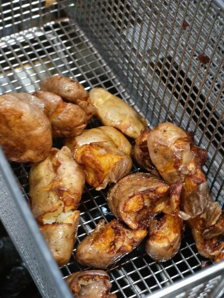 Come behind the scenes of Corner Shop where Chef Jack is making our crispy ratte potatoes with aioli 🤤