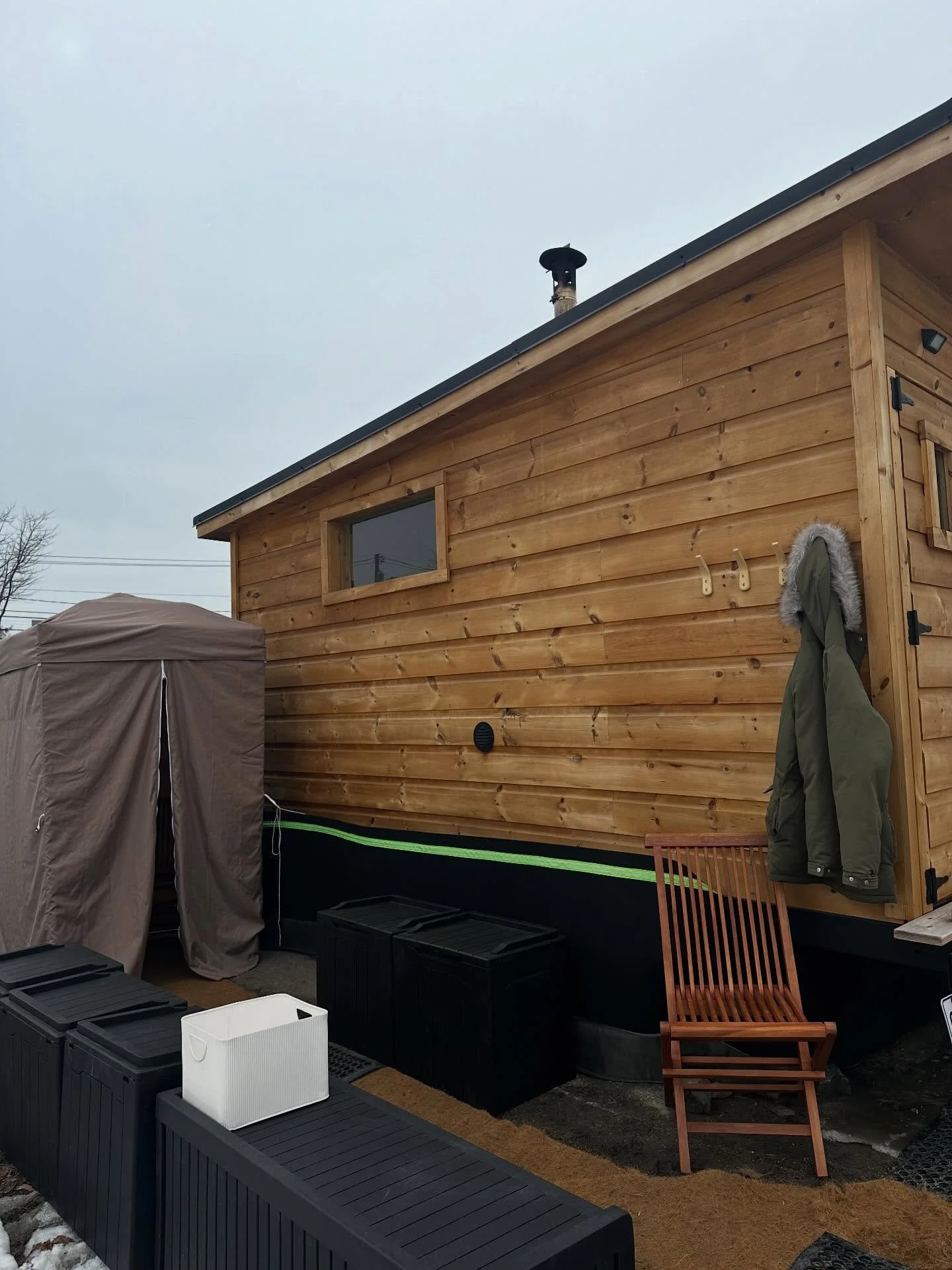 So how do things work at our sauna? We put together some friendly tips and guidelines so that you know what to expect and how best to enjoy your session. Visit the &lsquo;How it Works&rsquo; page on our site for more, and feel free to message us with