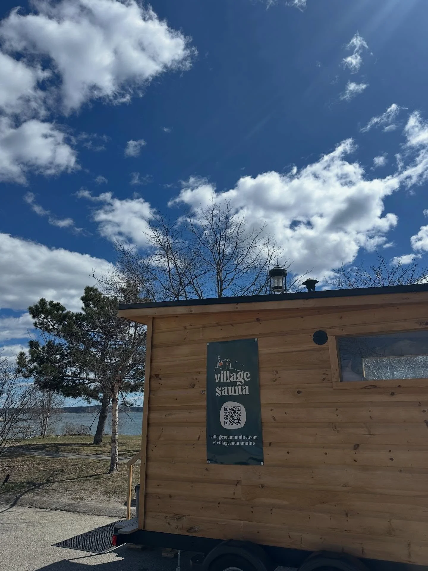 A little weekend beach sauna for Portland! Thanks to @portlandmeprf for the collaboration 💙 #maine #sauna