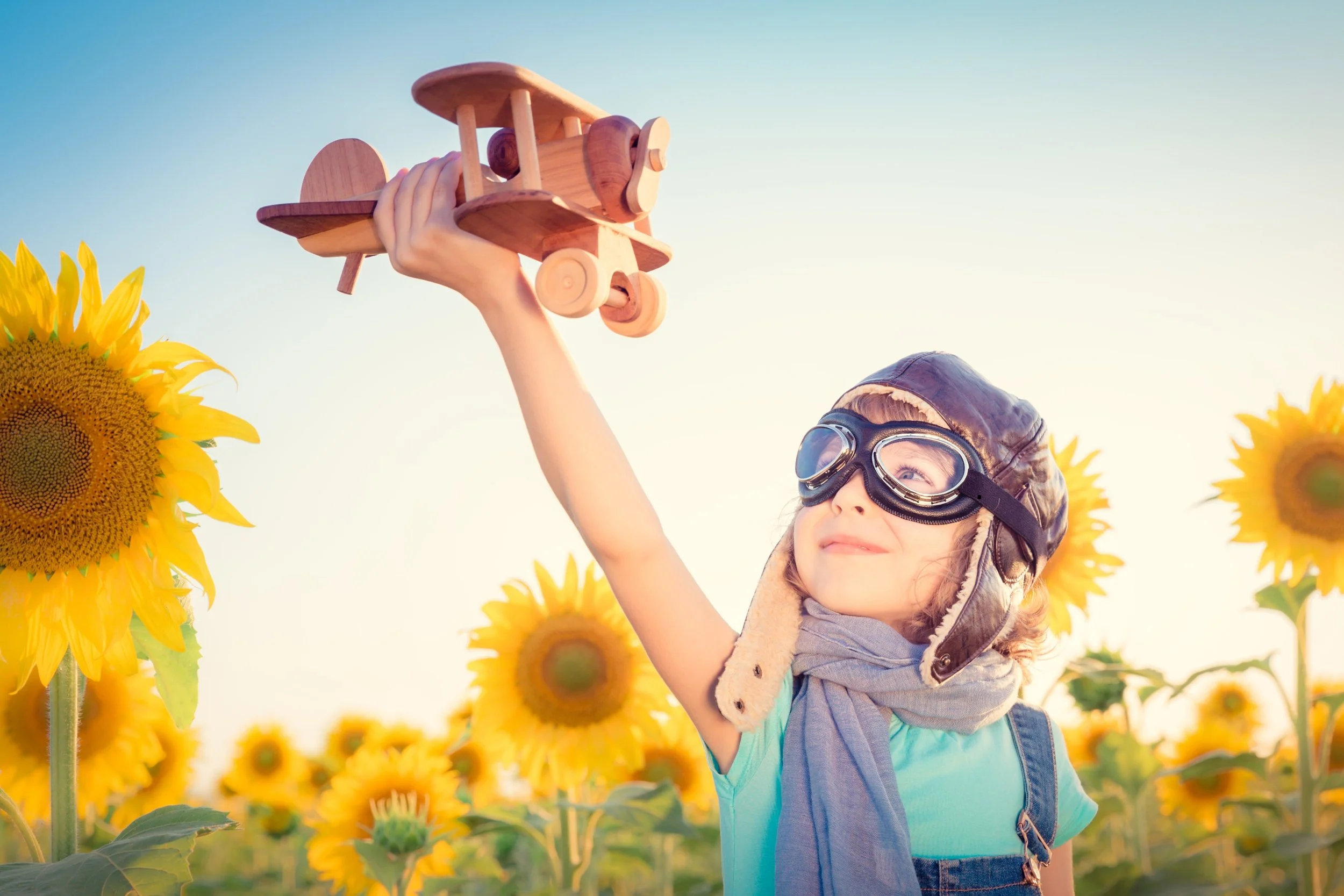 ENFANTS À BORD : Réussir un vol sans turbulence !