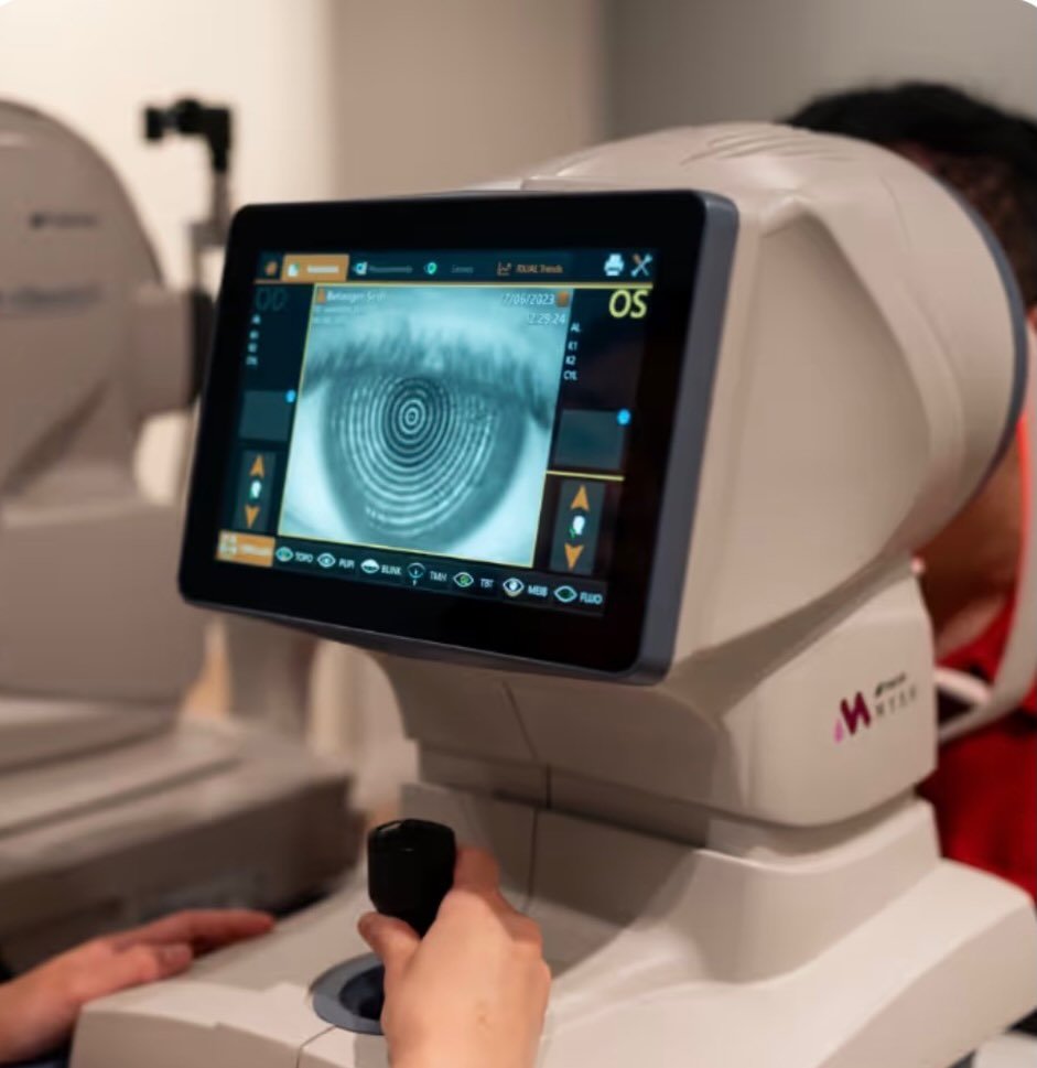 Big round of applause for our latest sponsors @visioncaremerivale &mdash; their support means the world to us, and more importantly, to the kind, loving folks at @cartyhouse who are making a difference! &hearts;️