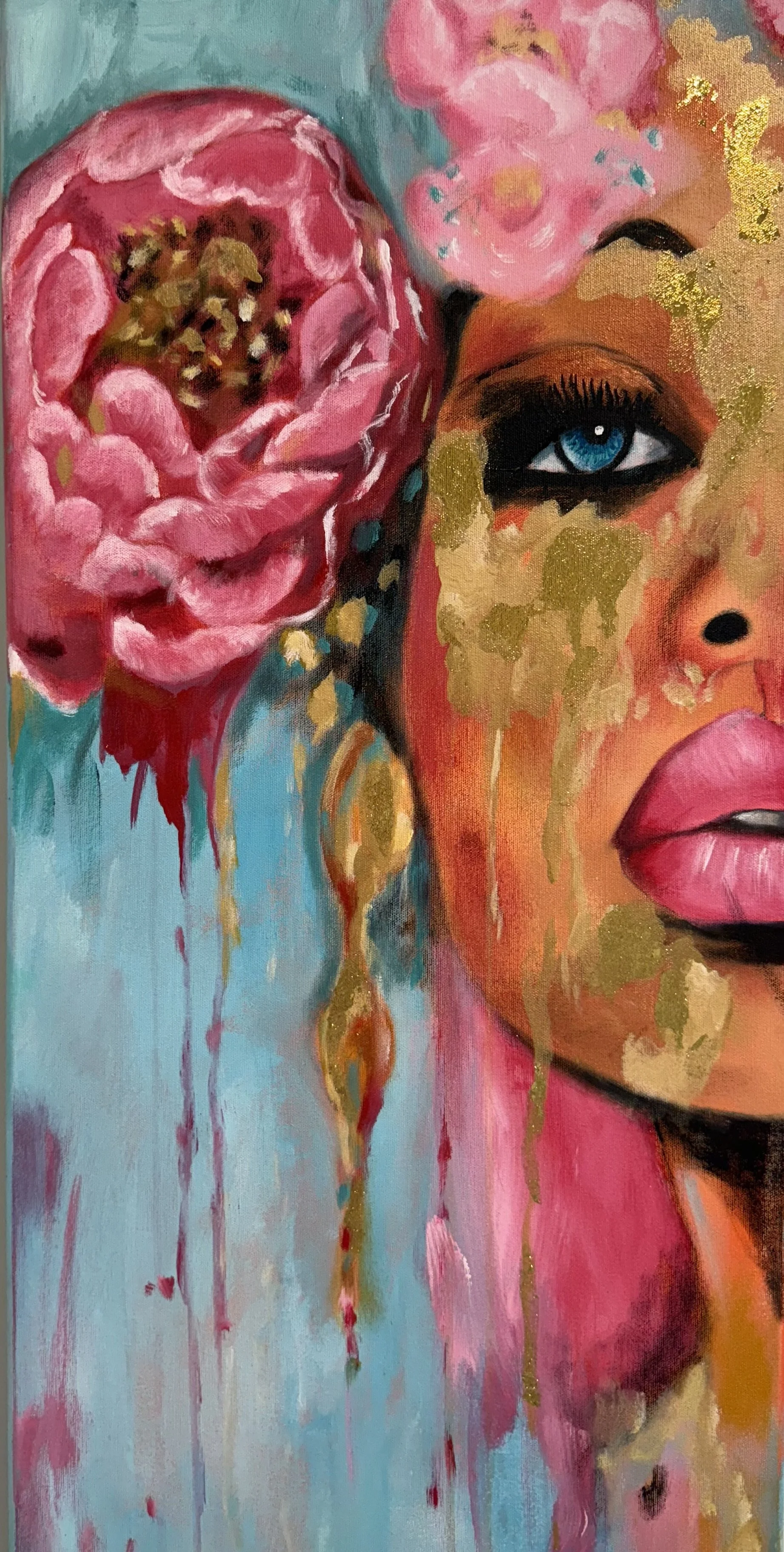 SOLGT Half of her. Akryl på dyp lerret 40 x 100 cm.
Pris: 5000,-