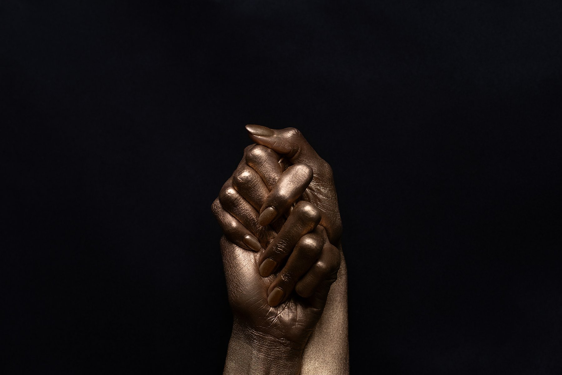 Unique-fine-art-photography-hotel-lobbies-heart-hands-gold-luxury-hotels.jpg