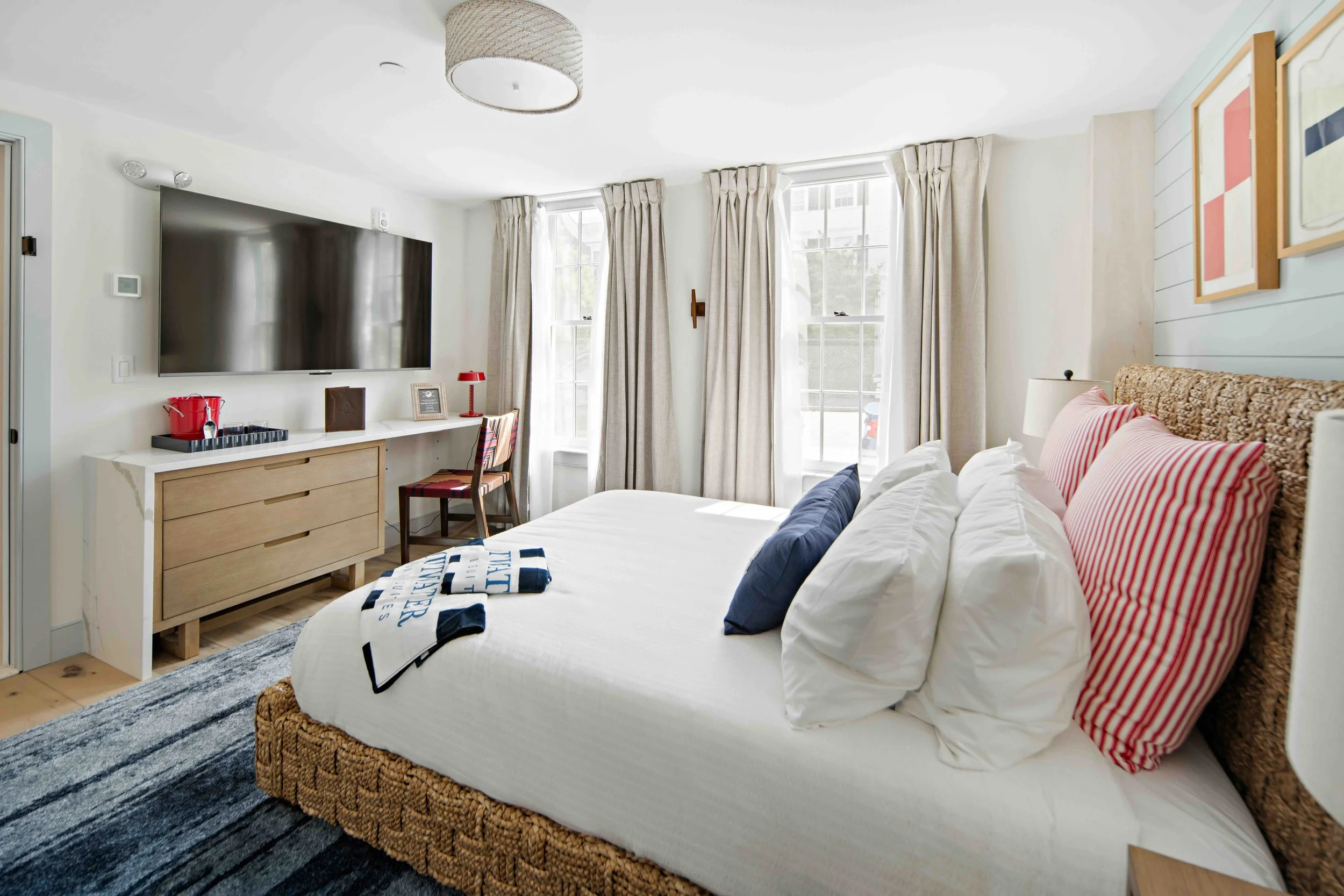 Unit 5_Facing Out.jpeg