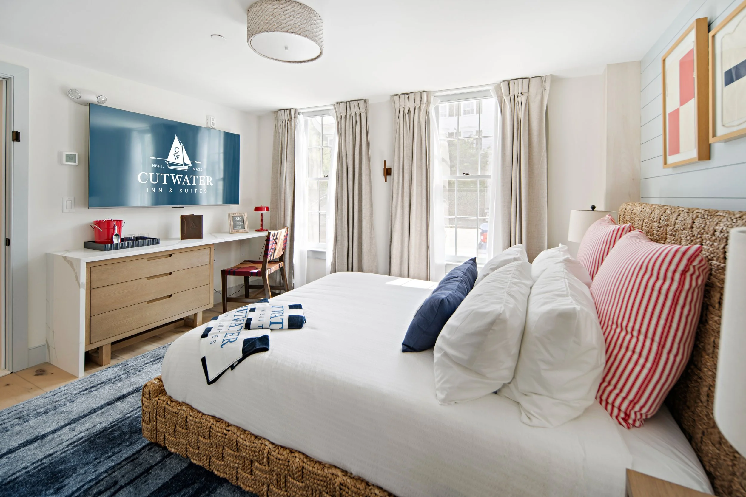 Copy of Unit 5_Facing Out.jpg