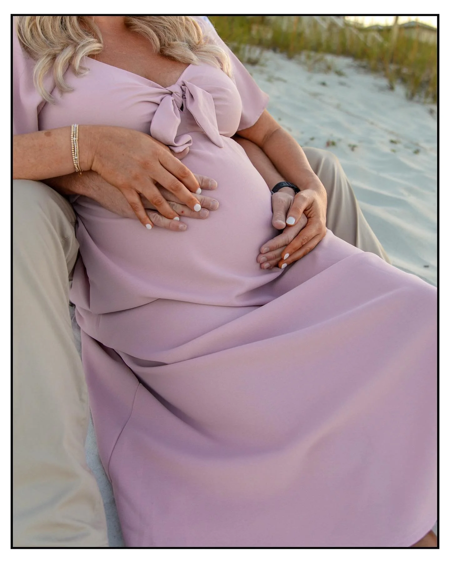 The most beautiful sunrise, weather, &amp; bump for this girl mama to be 🎀👶🏻🍼

#30aphotographer #seasidephotographer #bump #maternity #maternityphotoshoot #maternitysession #mama #girlmom #