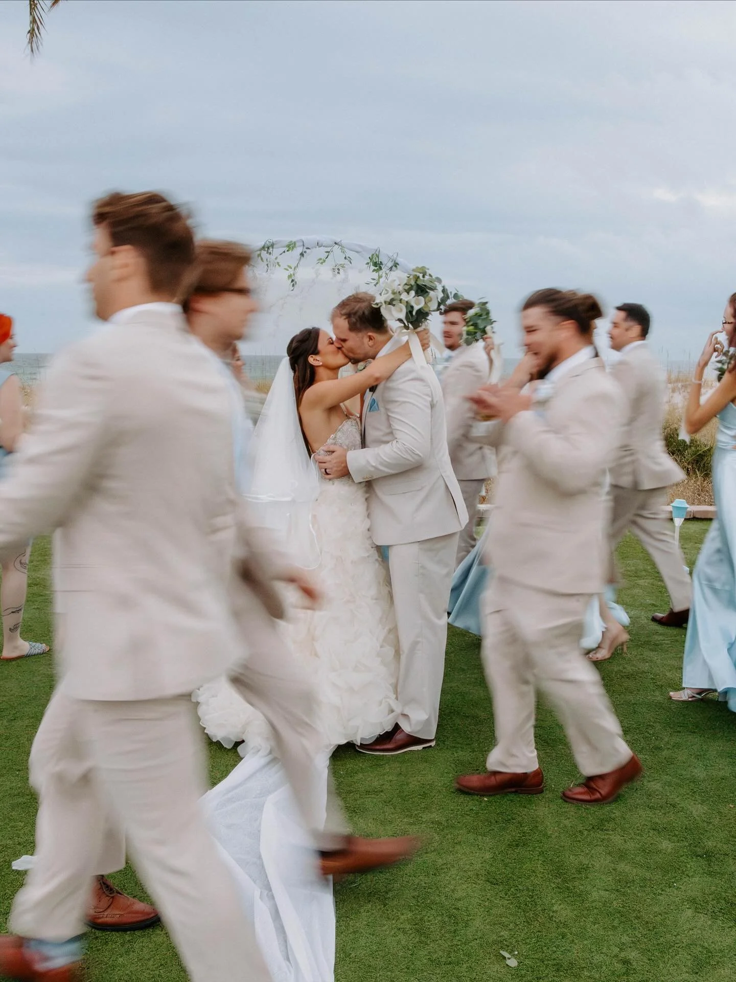 the most perfect wedding day for Oren + Jessica 🥂

#floridaweddingphotographer #30aweddingphotographer #destinweddingphotographer #destinationweddings #destinationweddingphotographers #bride