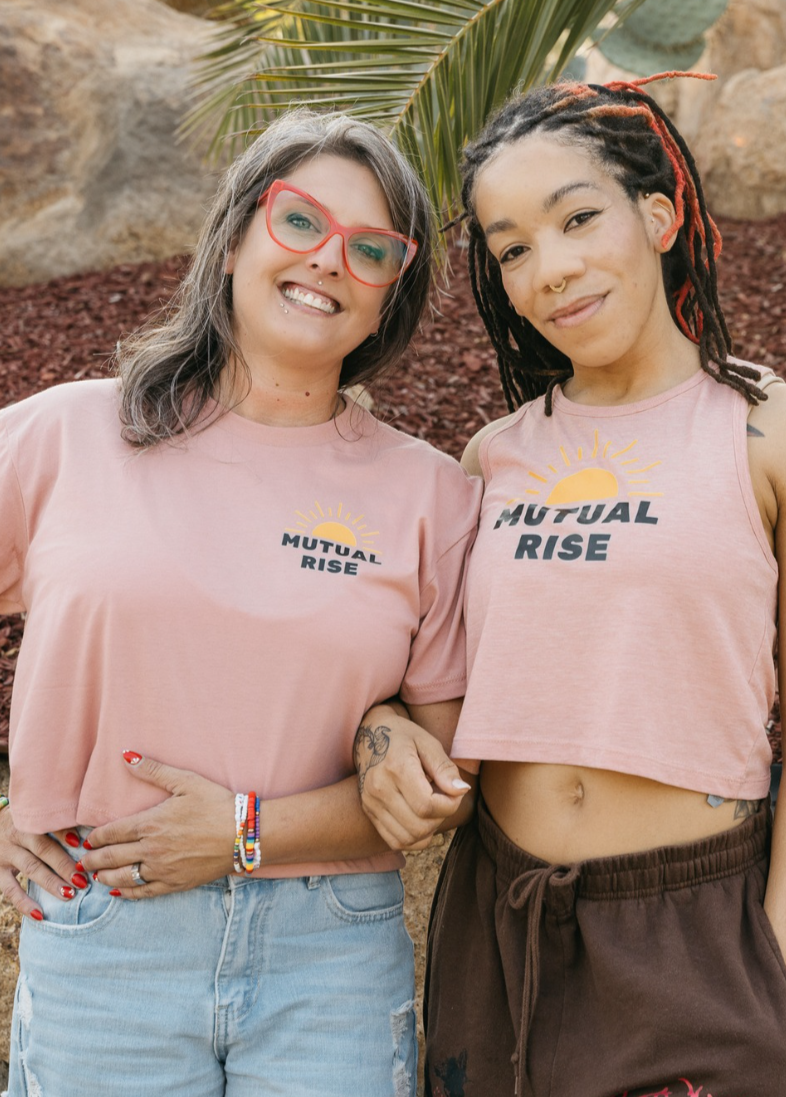 pink+crop+model+front+3.png