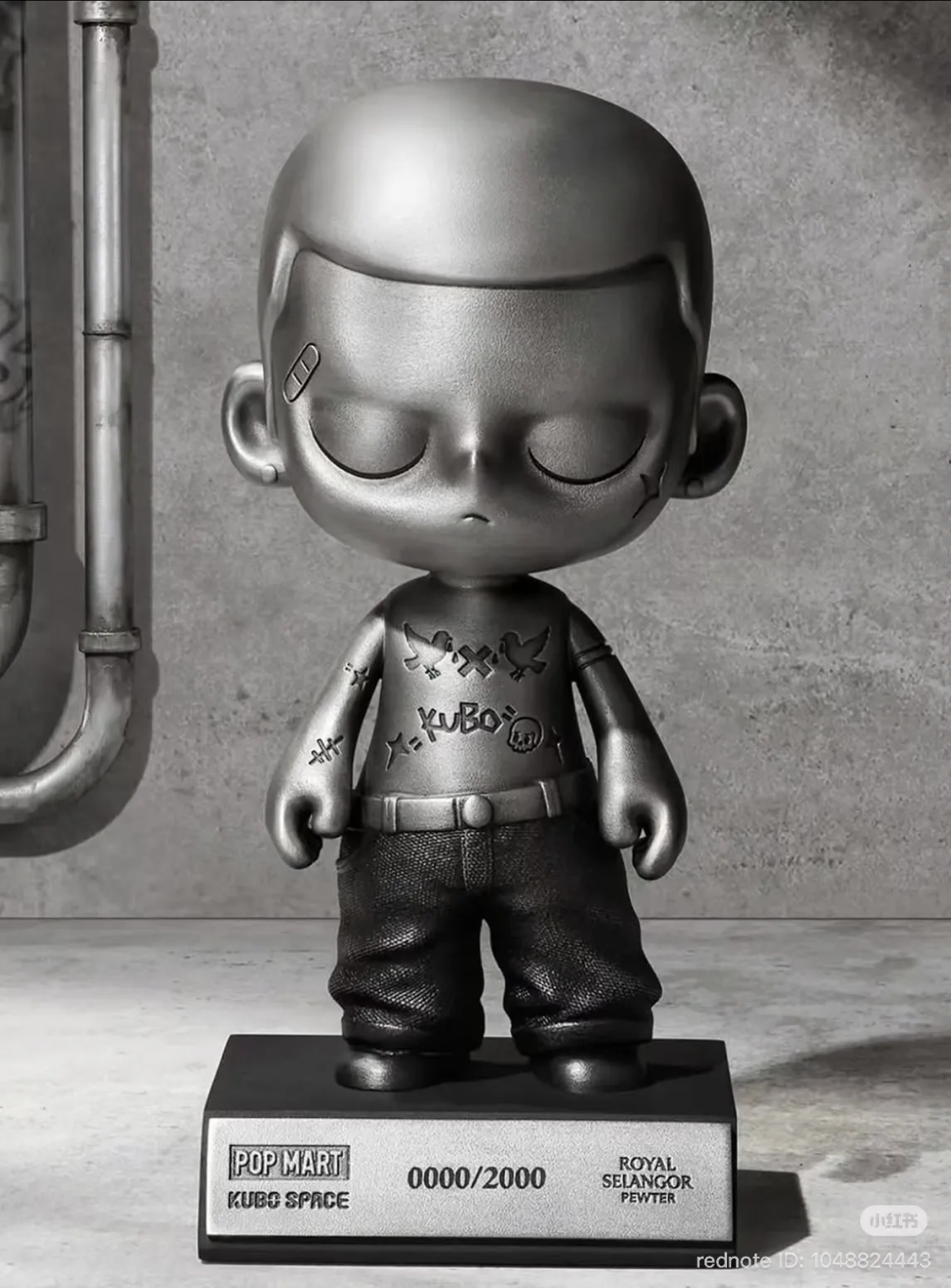 Royal Selangor × POP MART: KUBO: TIN ME 200% pewter figure, shown front-on with the numbered base (0000/2000).