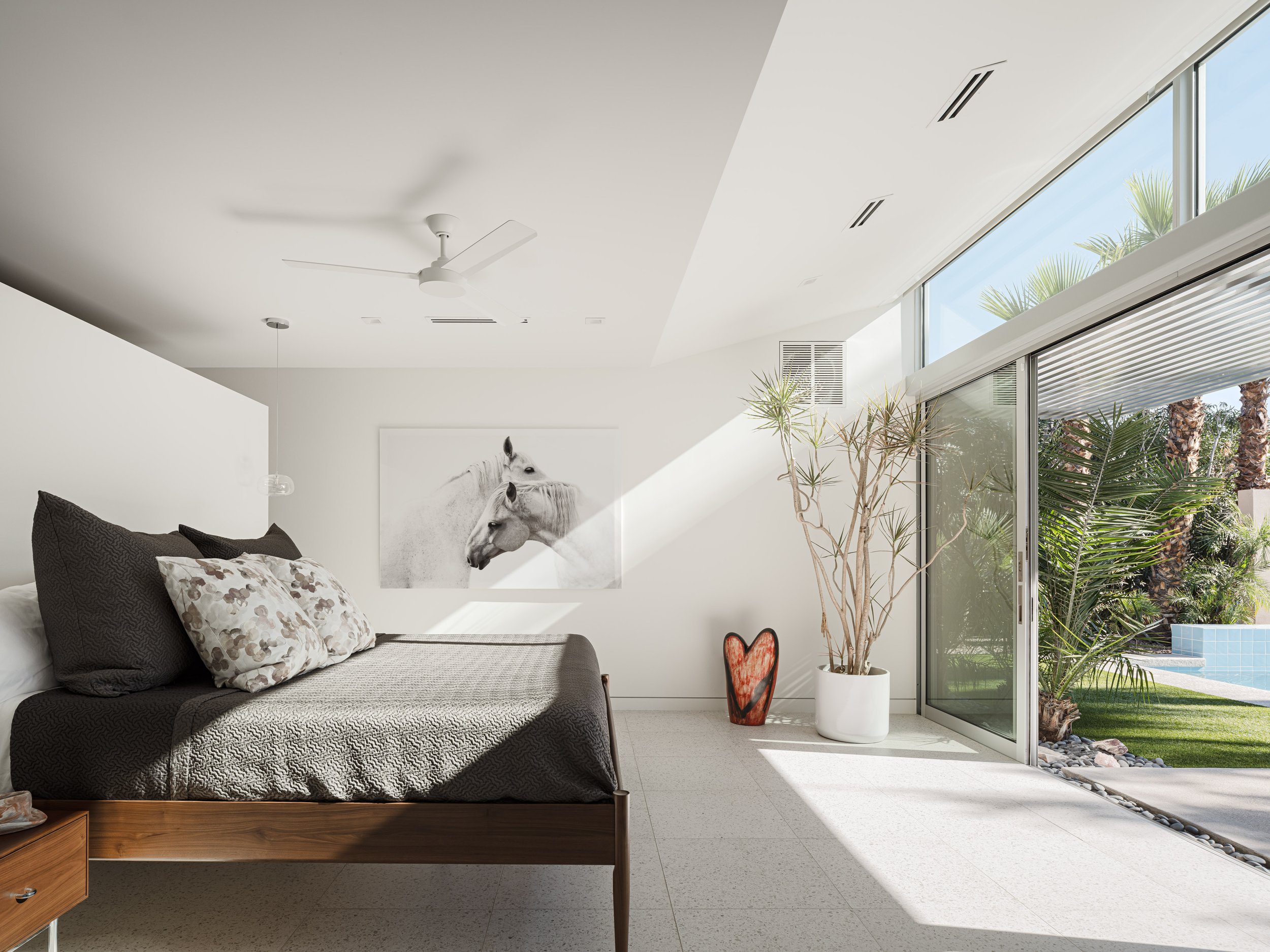 JR03 Hype - Webber 4721 WEB.jpg