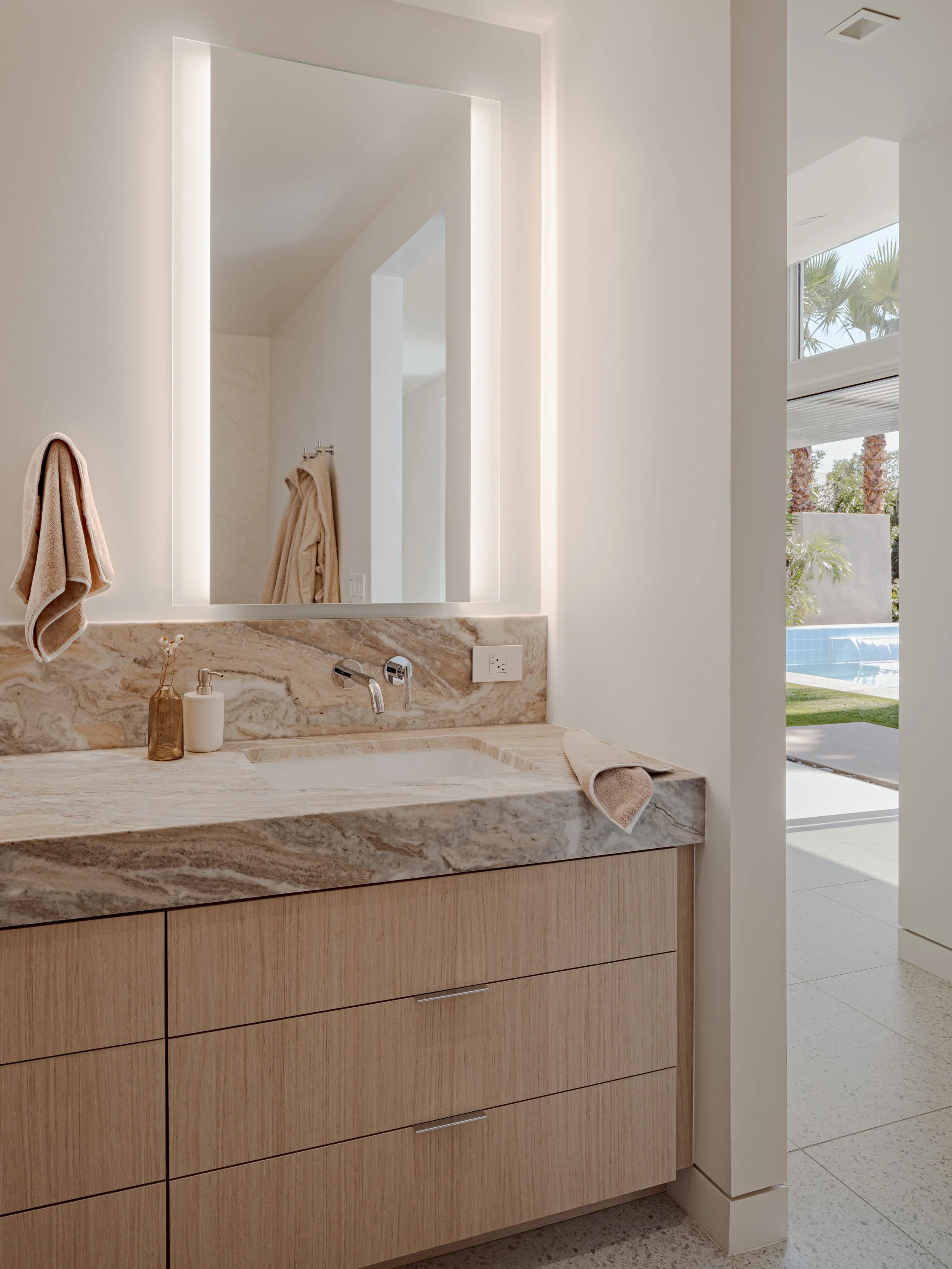 JR03 Hype - Webber 4709 WEB.jpg