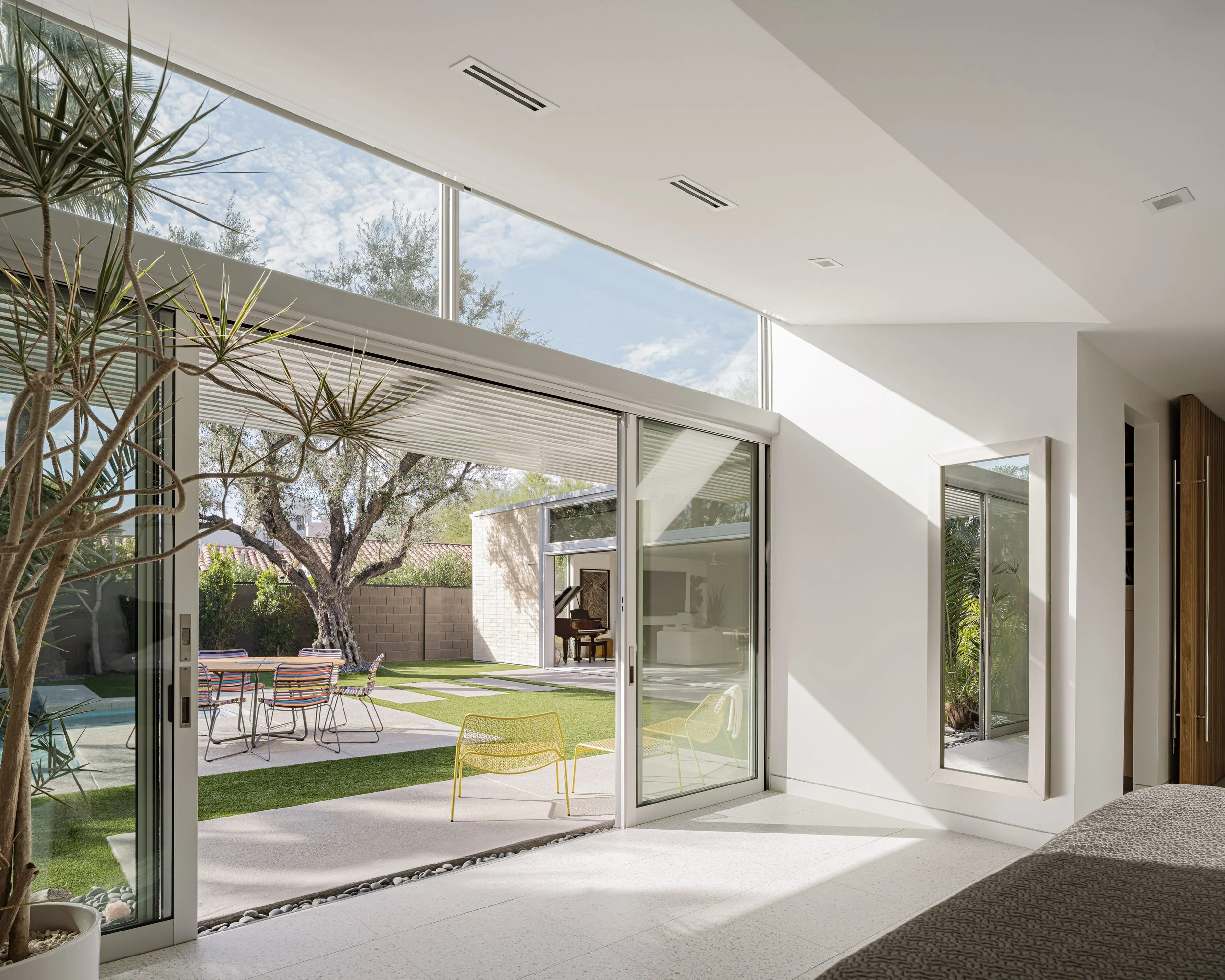 JR03 Hype - Webber 4662 WEB.jpg