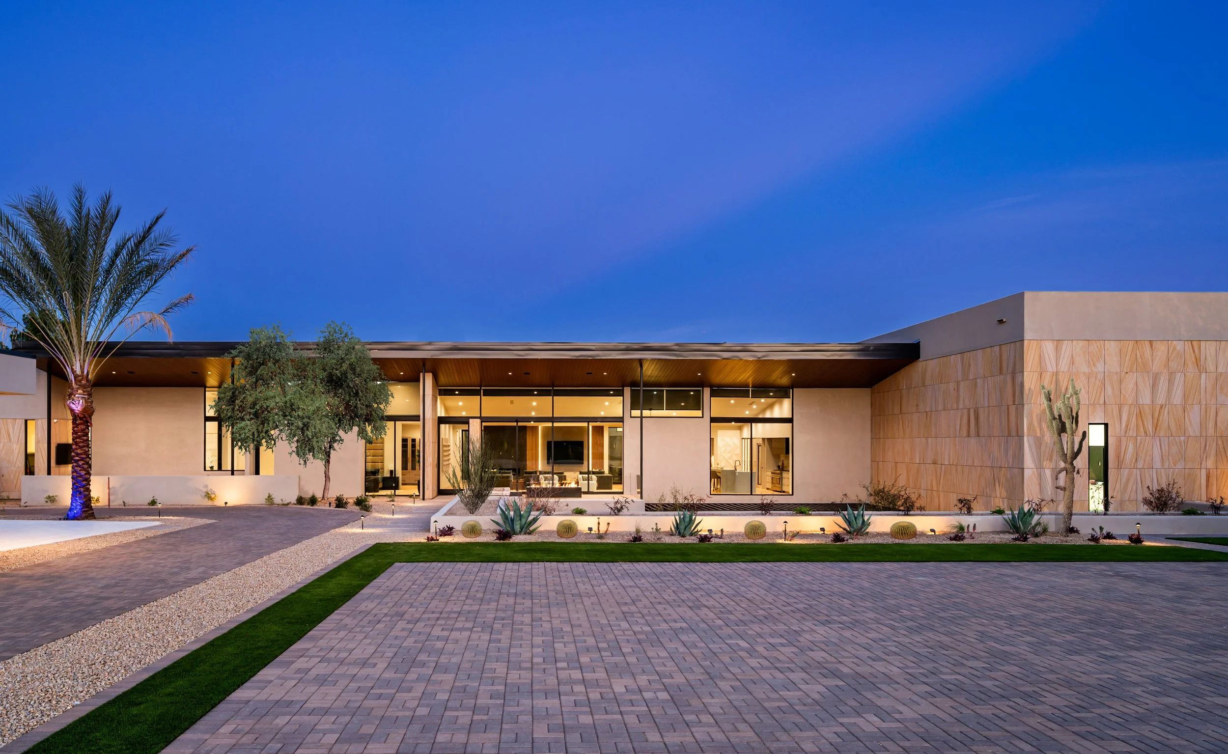 mockingbird exterior cropped.JPG