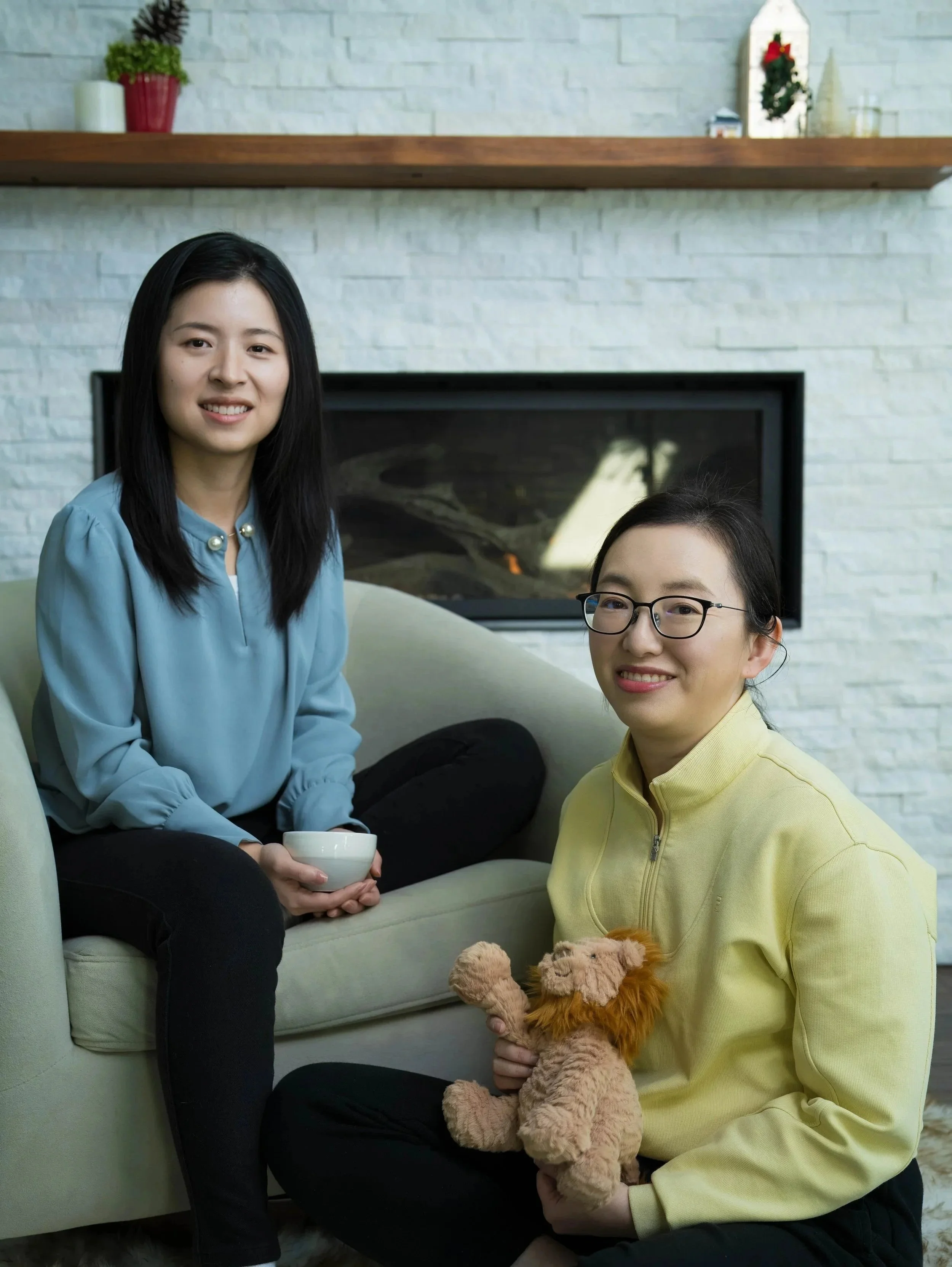 Xiyue and Meng, co-founders of Lumi Therapy Group