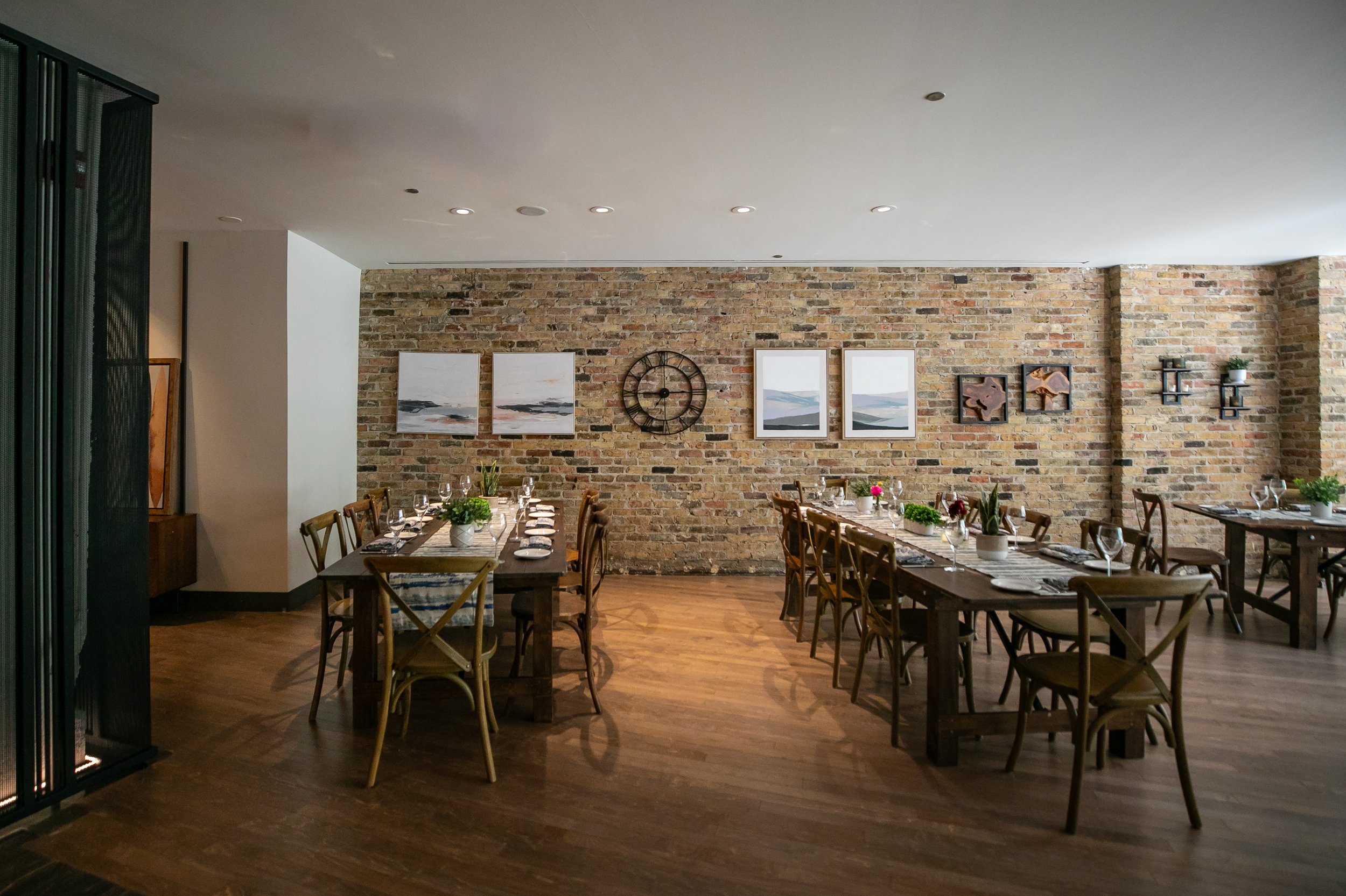 Evanston Corner Bistro 102825-2.jpg